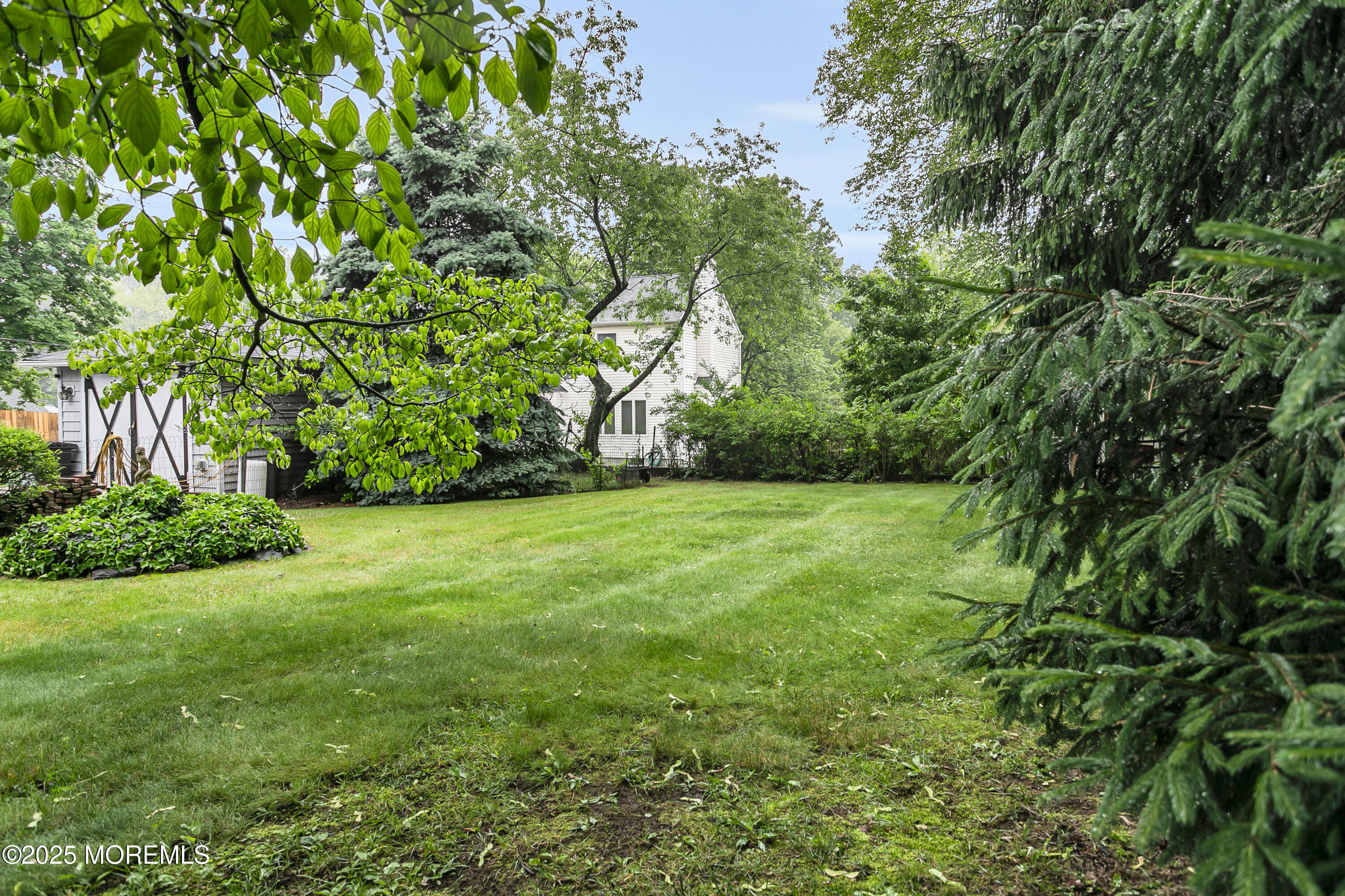 30 Balloch Place, Red Bank, NJ, 07701 image 31