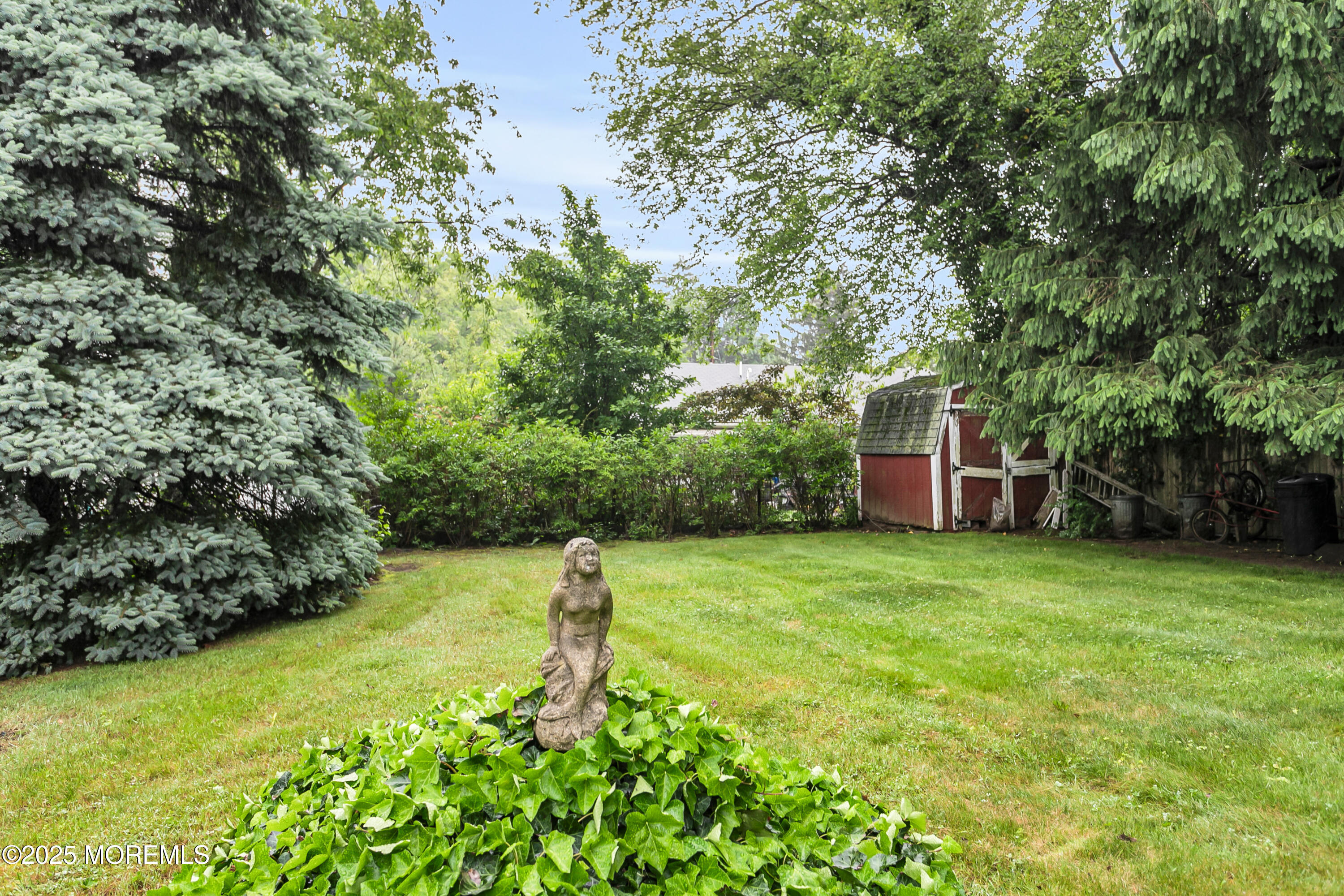 30 Balloch Place, Red Bank, NJ, 07701 image 48