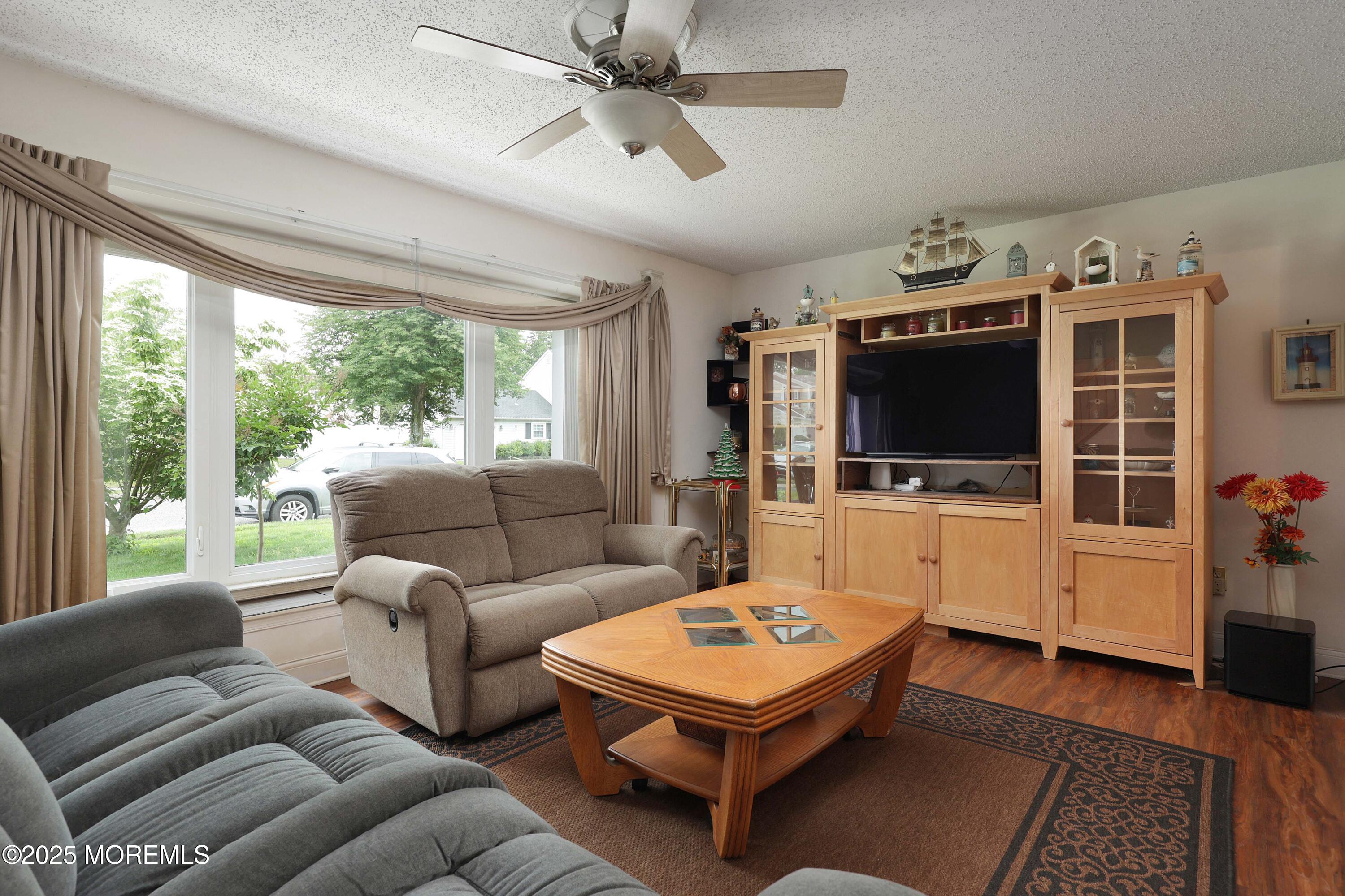 41 Eric Drive, Howell, NJ, 07731 image 7