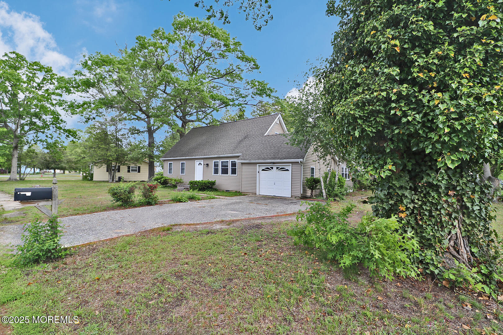 122 Oakwood Place, Forked River, NJ, 08731