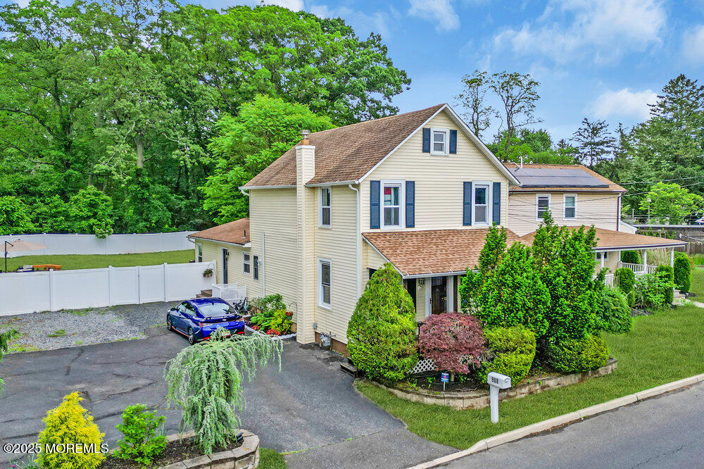 908 Green Grove Road Image 2