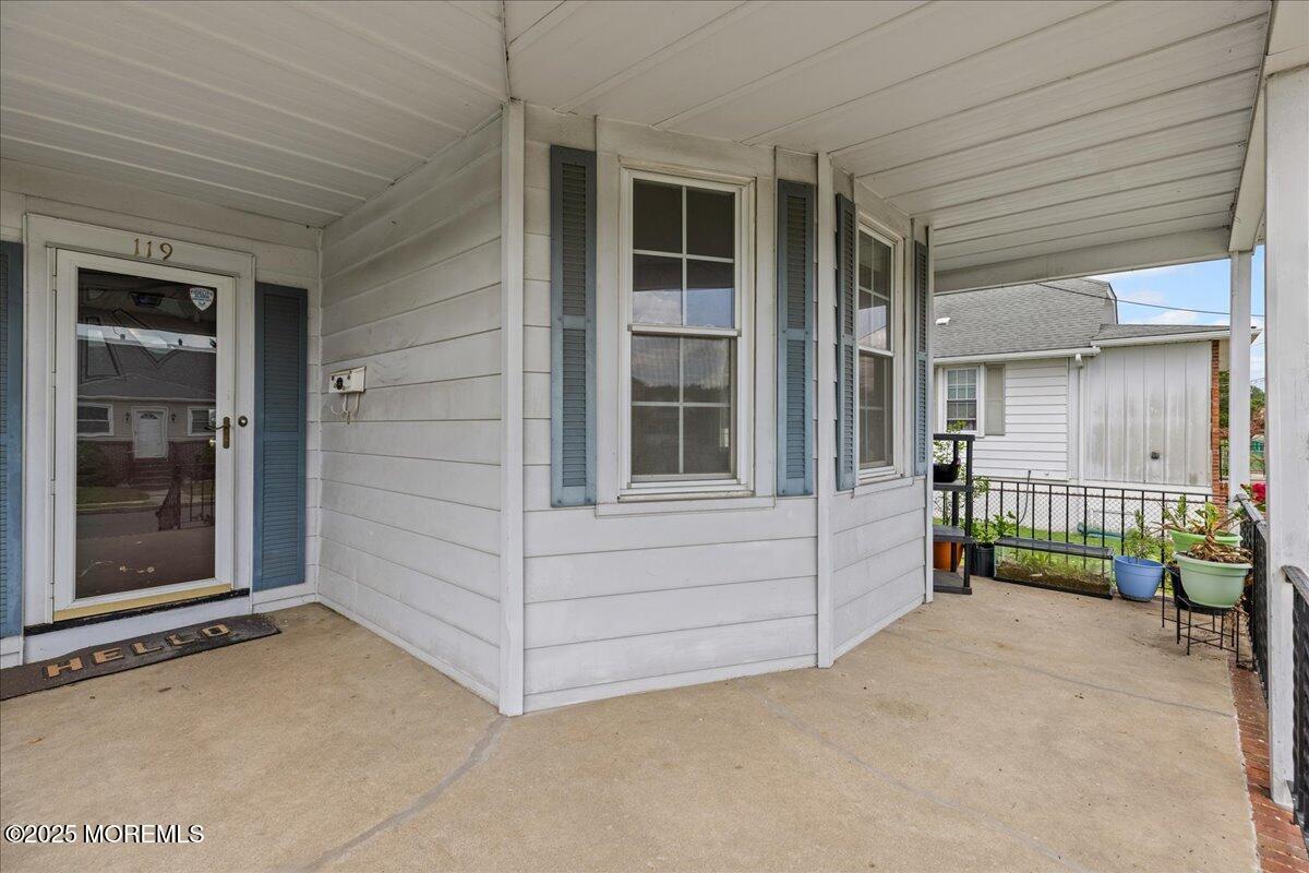 119 Elm Avenue Image 2
