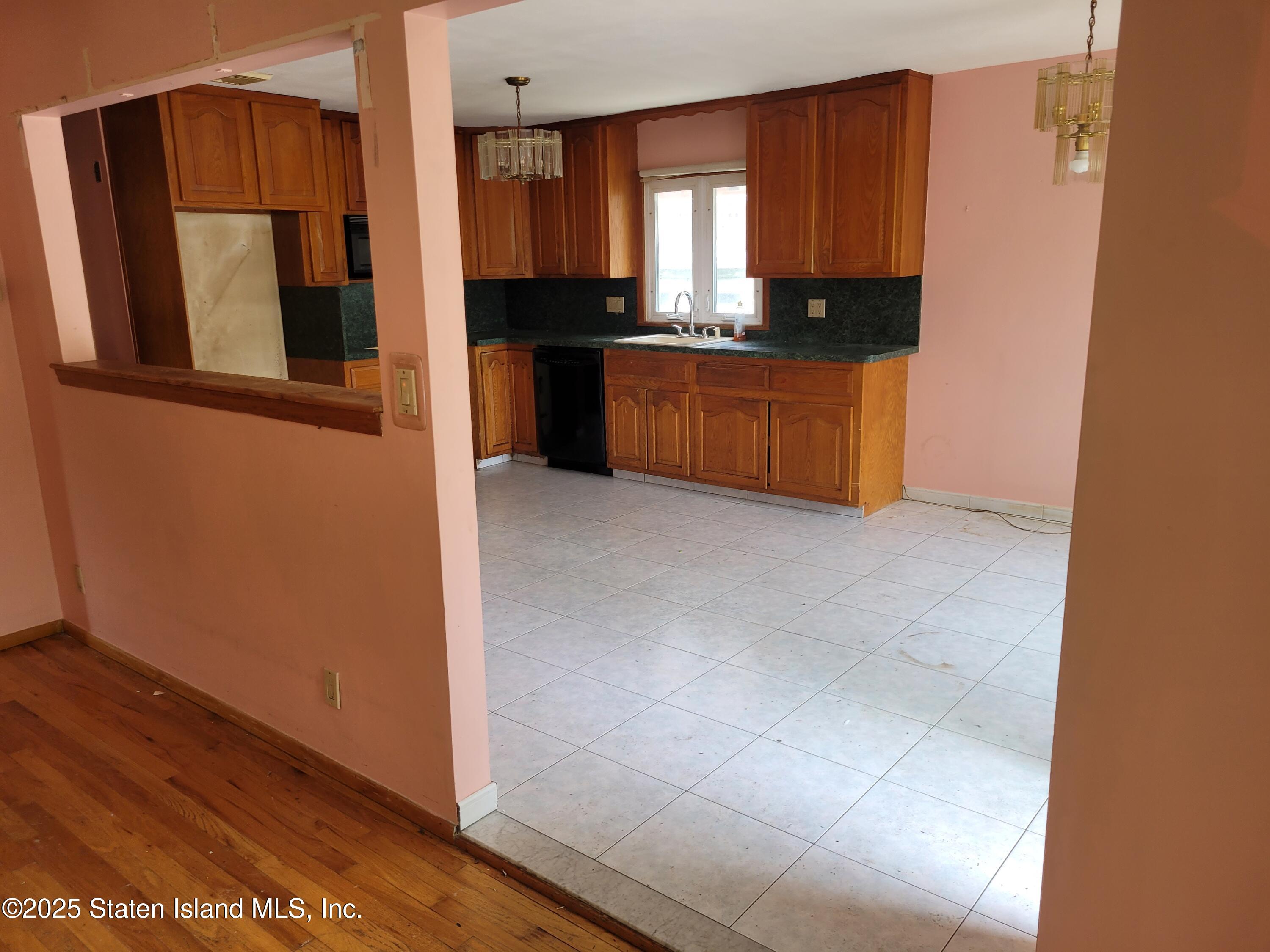 63 Bolivar Street, Staten Island, NY, 10314 image 6