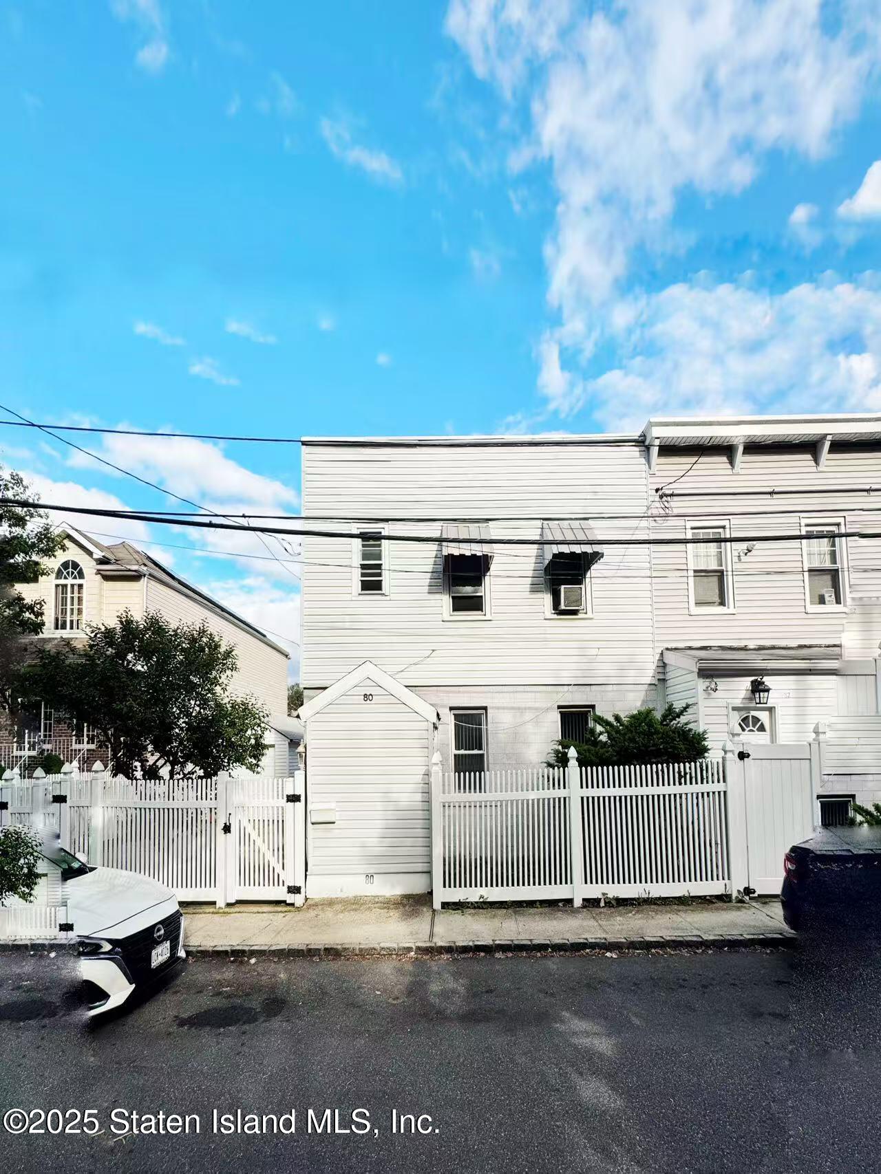 80 Bell Street Image 2