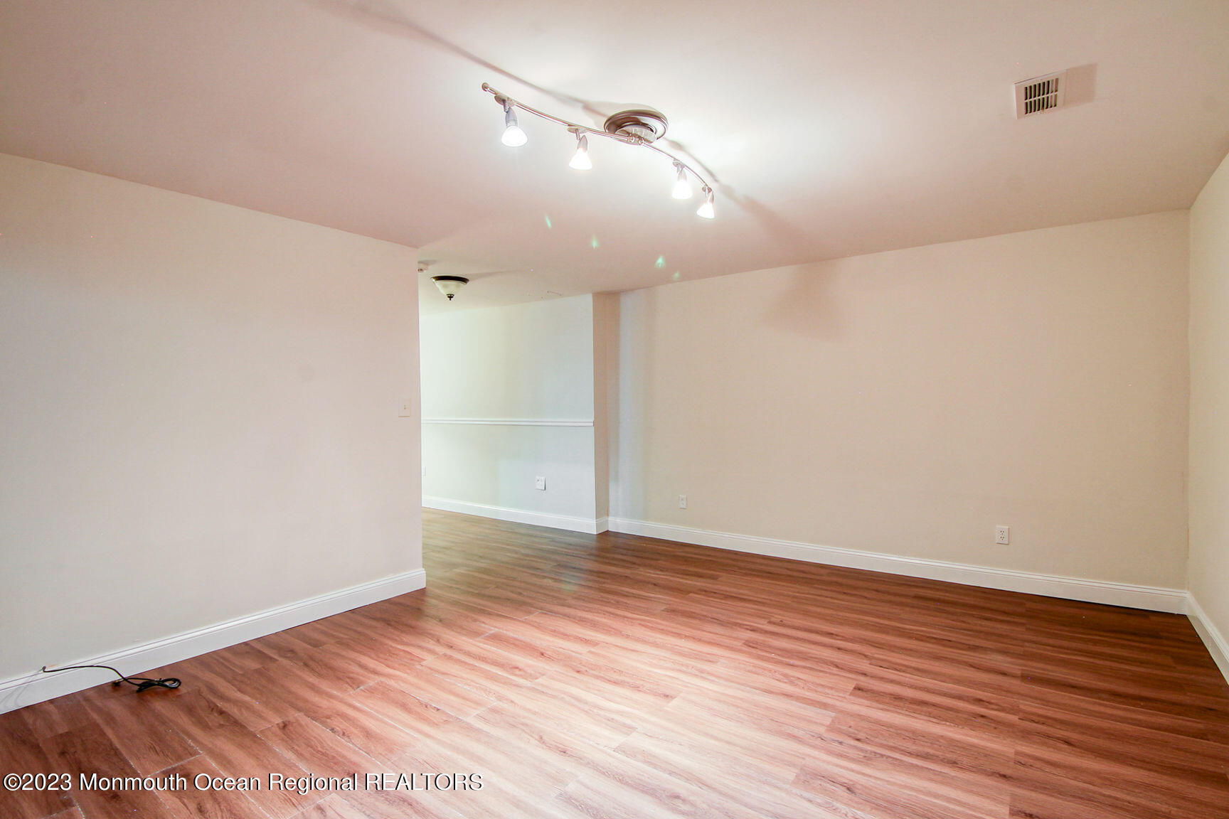 30 Wendy Court, Jackson, NJ, 08527 image 44