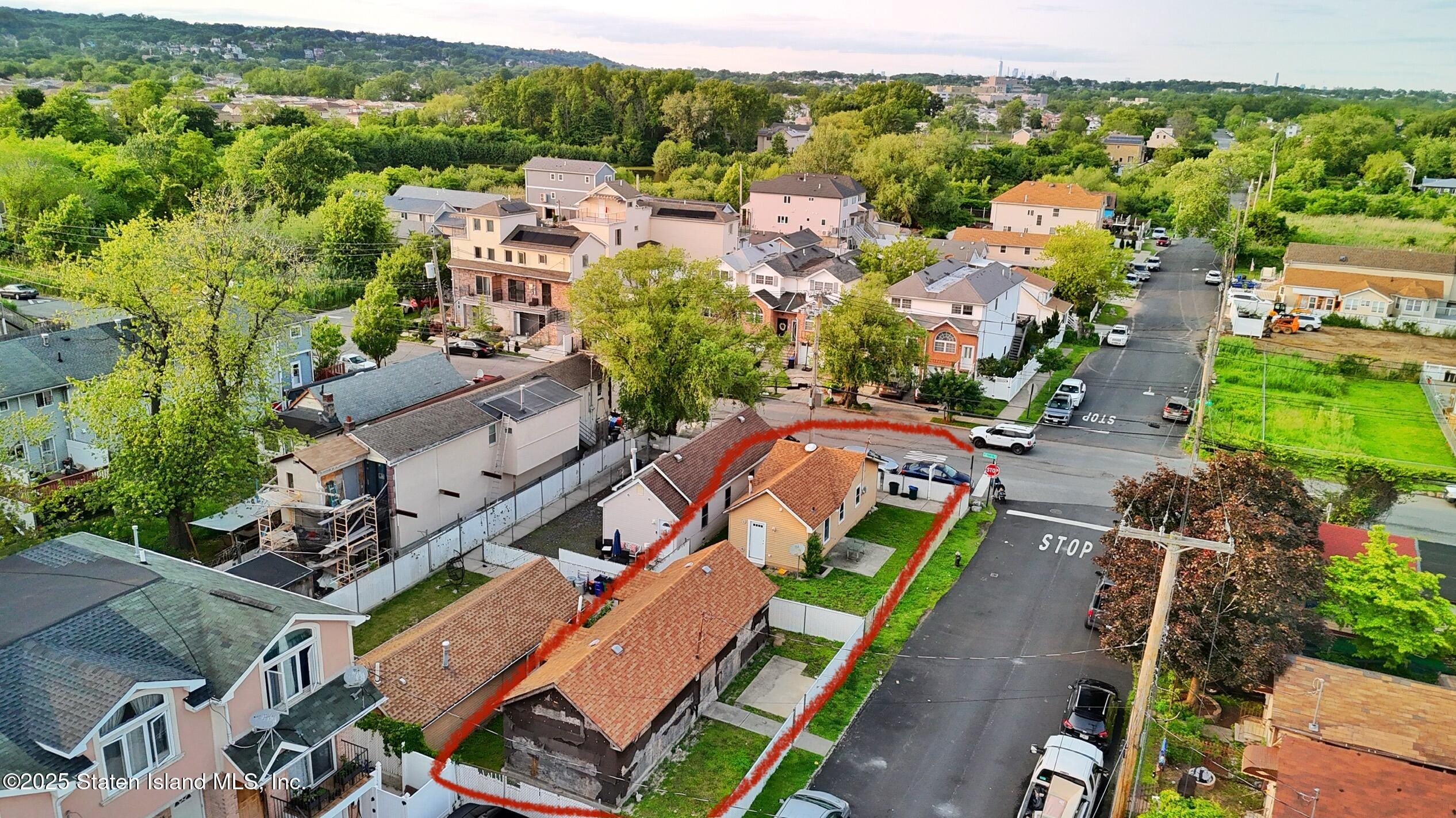 566 Hunter Avenue, Staten Island, NY, 10306 image 26