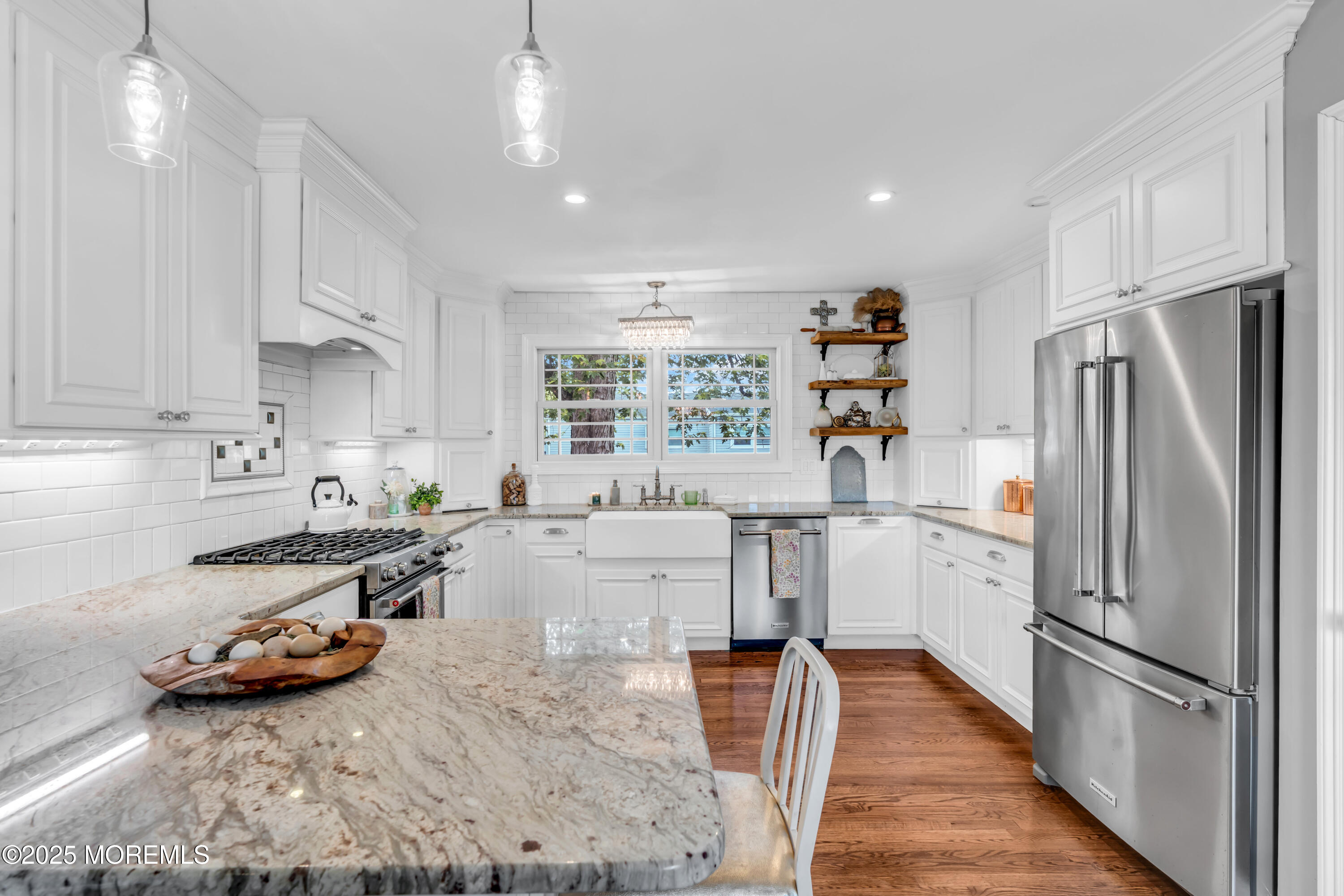 186 Lohsen Avenue, Belford, NJ, 07718 image 18