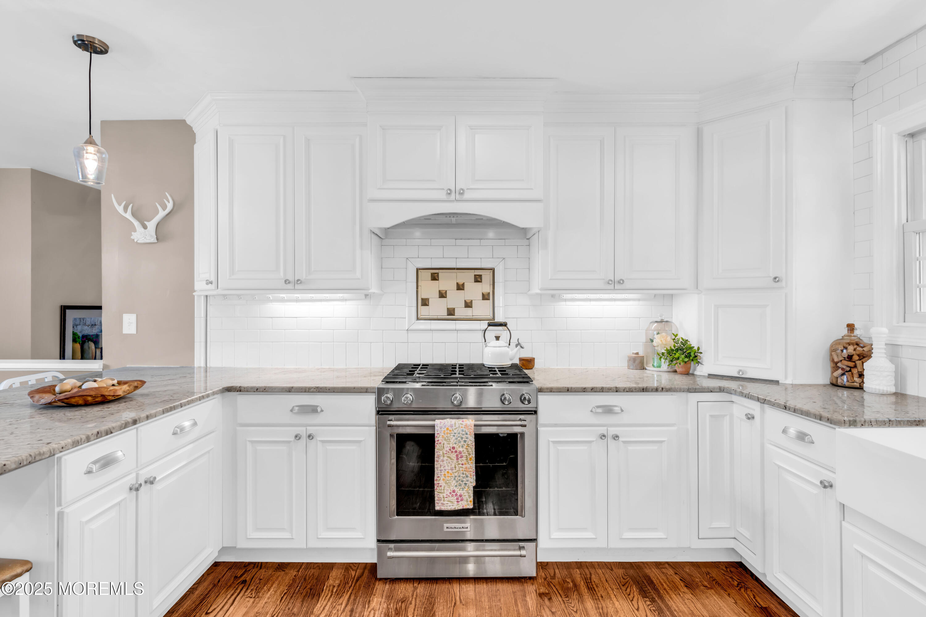 186 Lohsen Avenue, Belford, NJ, 07718 image 20