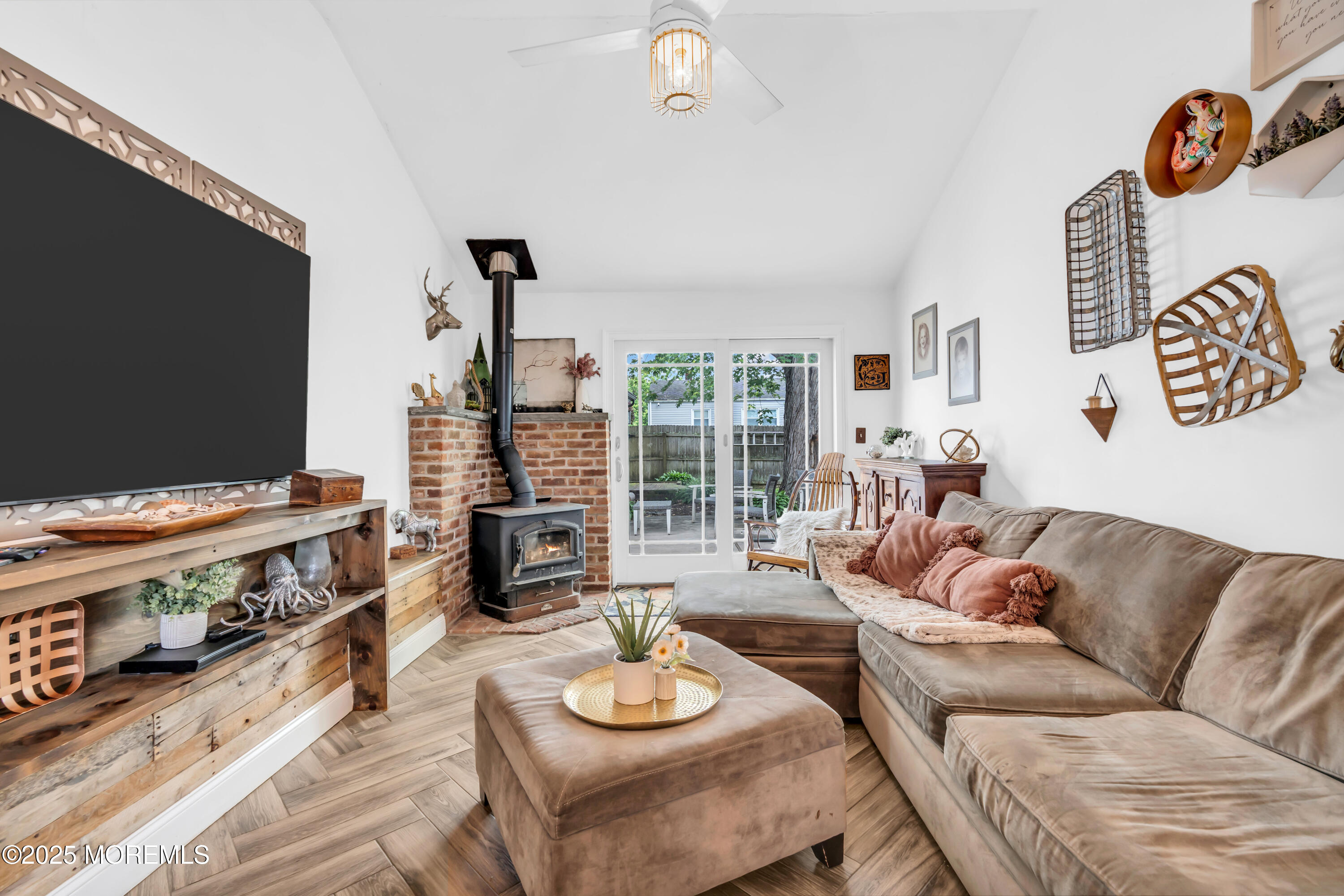 186 Lohsen Avenue, Belford, NJ, 07718 image 26
