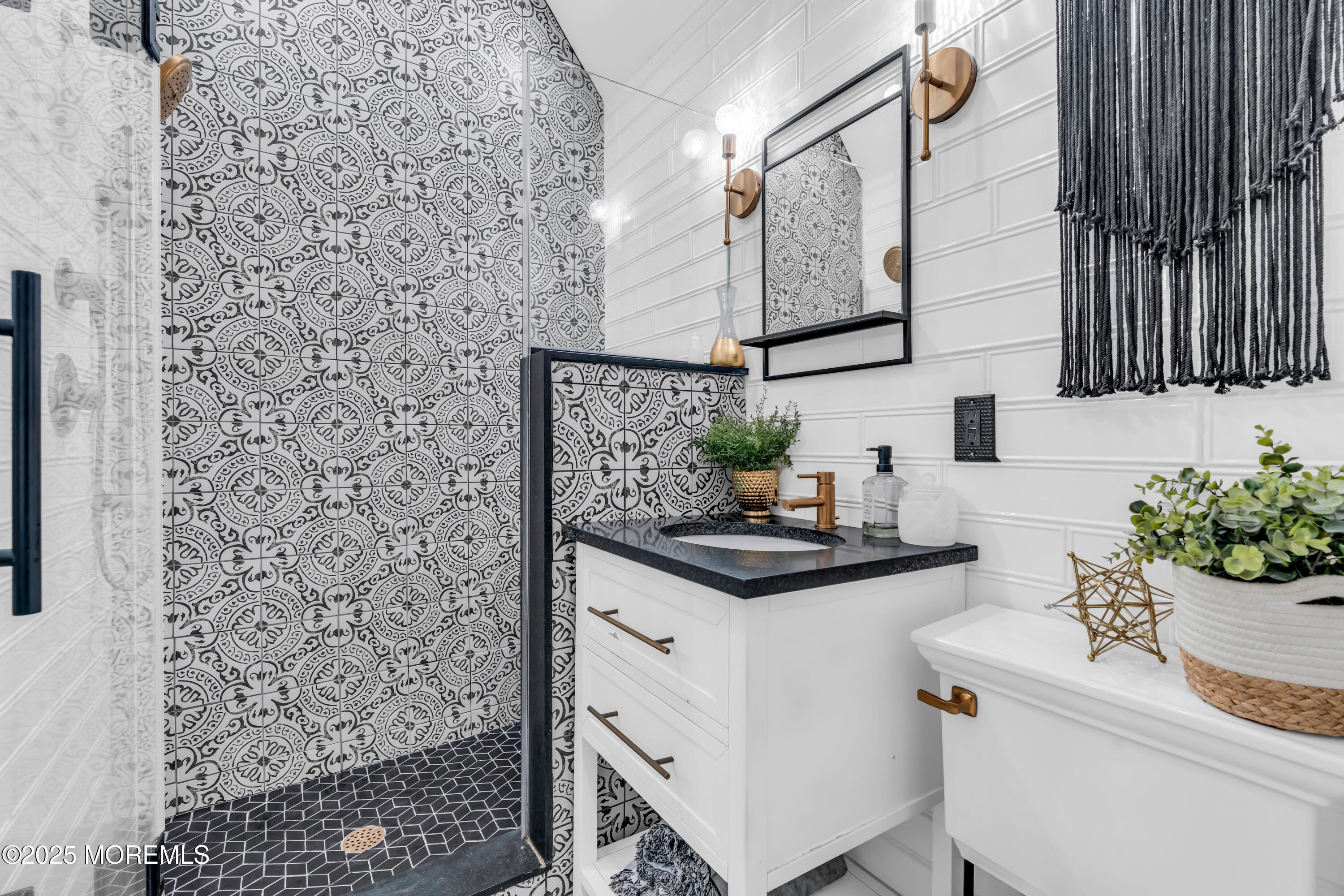 186 Lohsen Avenue, Belford, NJ, 07718 image 30
