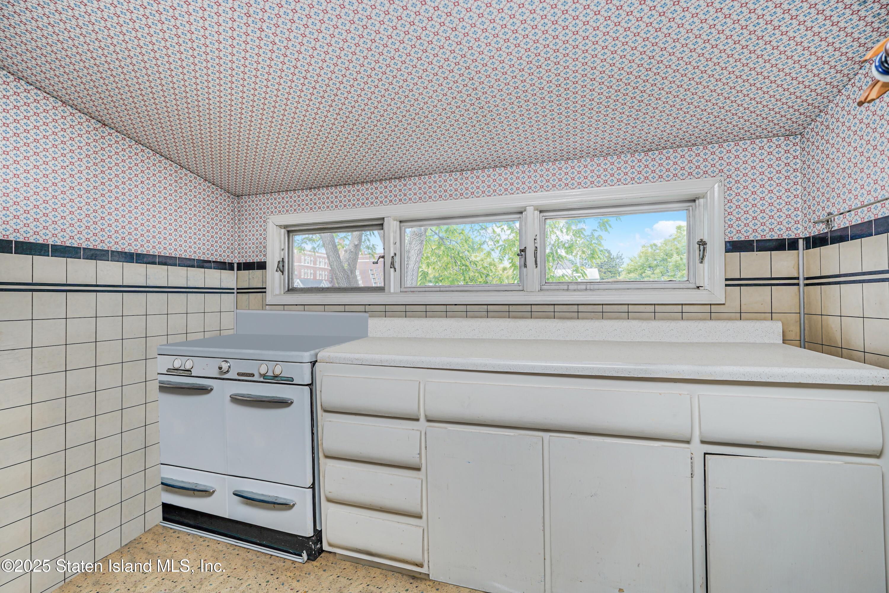 251 St. John Avenue, Staten Island, NY, 10314 image 34
