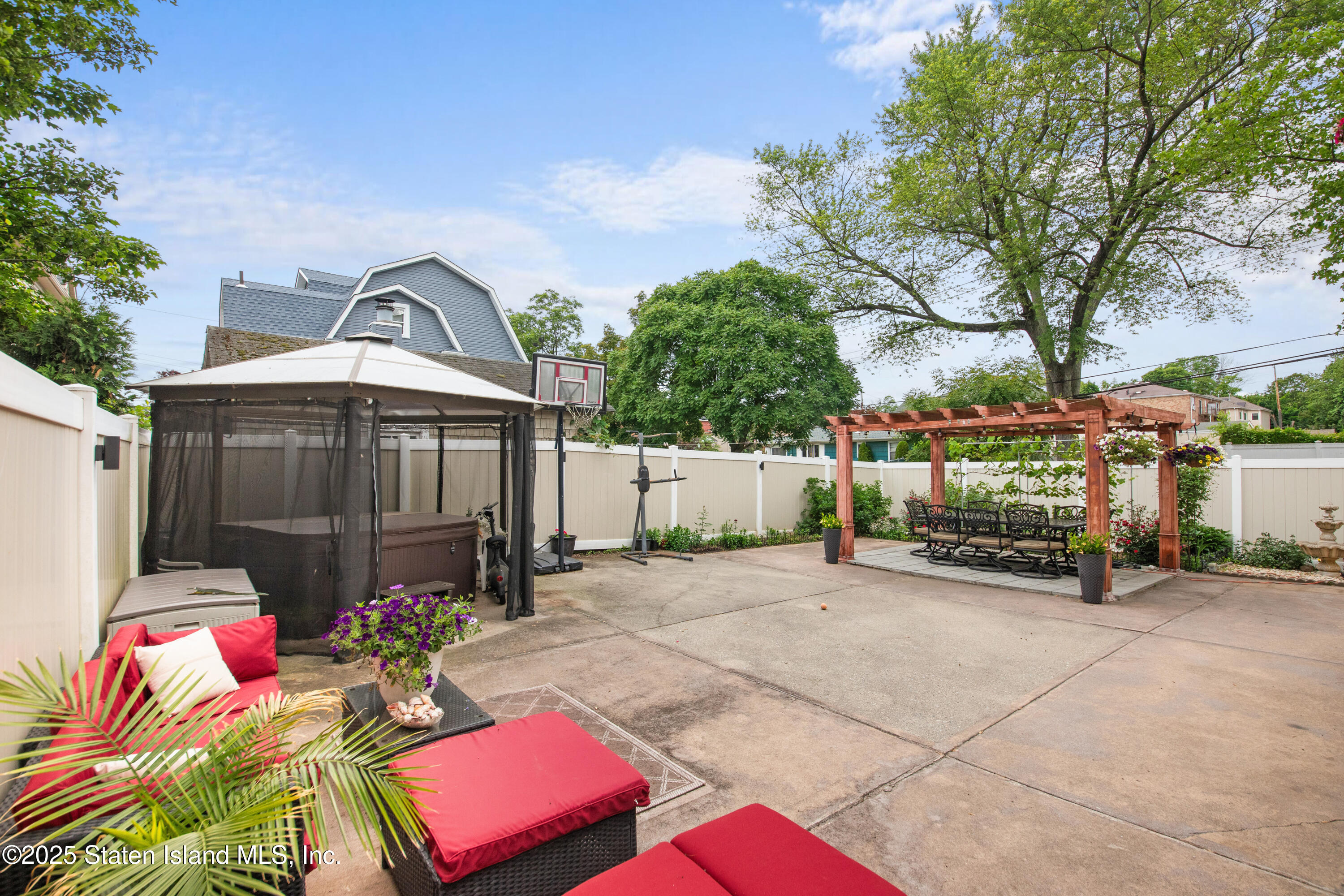 32 Henry Place, Staten Island, NY, 10305 image 15