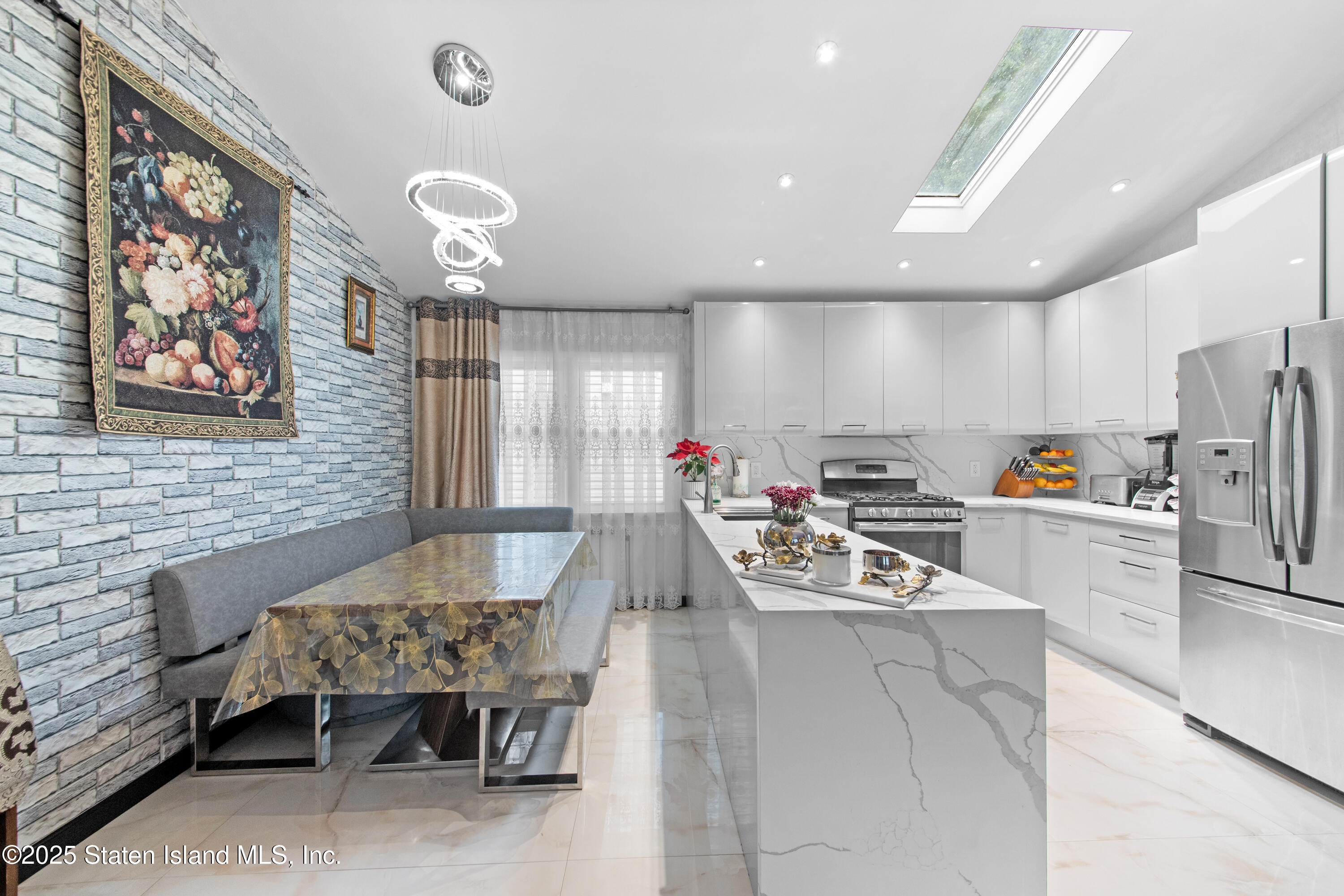 32 Henry Place, Staten Island, NY, 10305 image 7