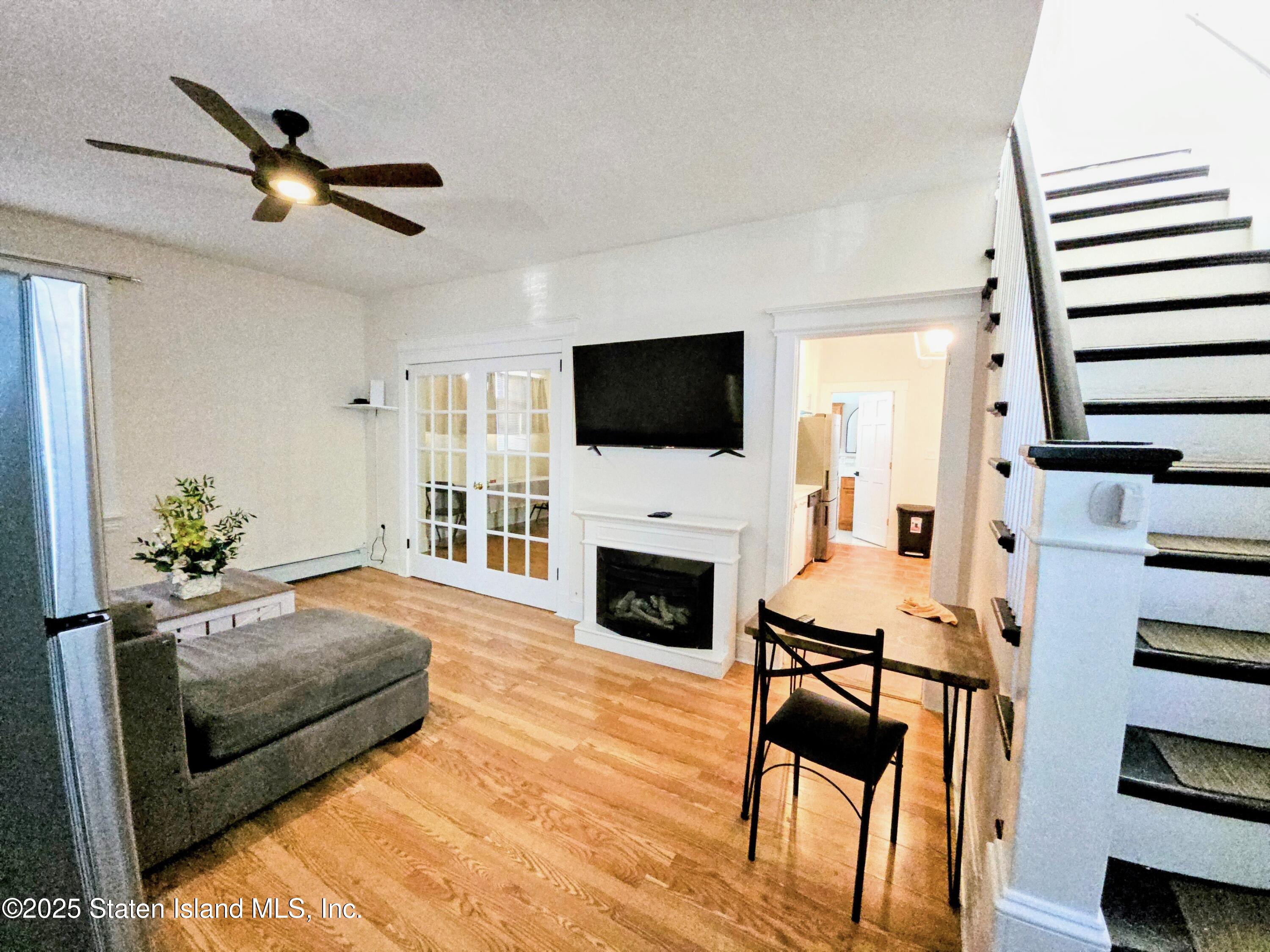674 Castleton Avenue, Staten Island, NY, 10301 image 6