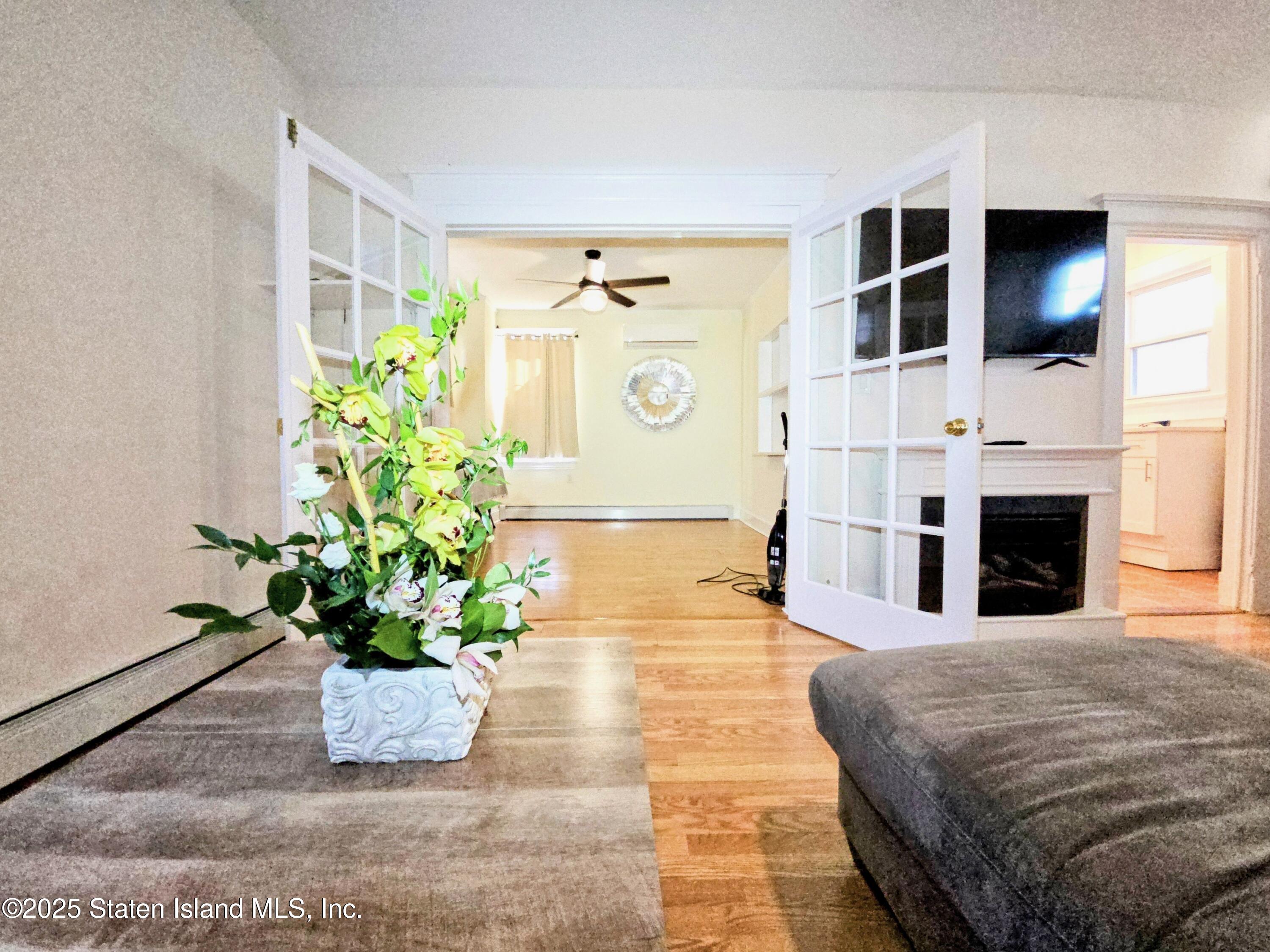 674 Castleton Avenue, Staten Island, NY, 10301 image 7