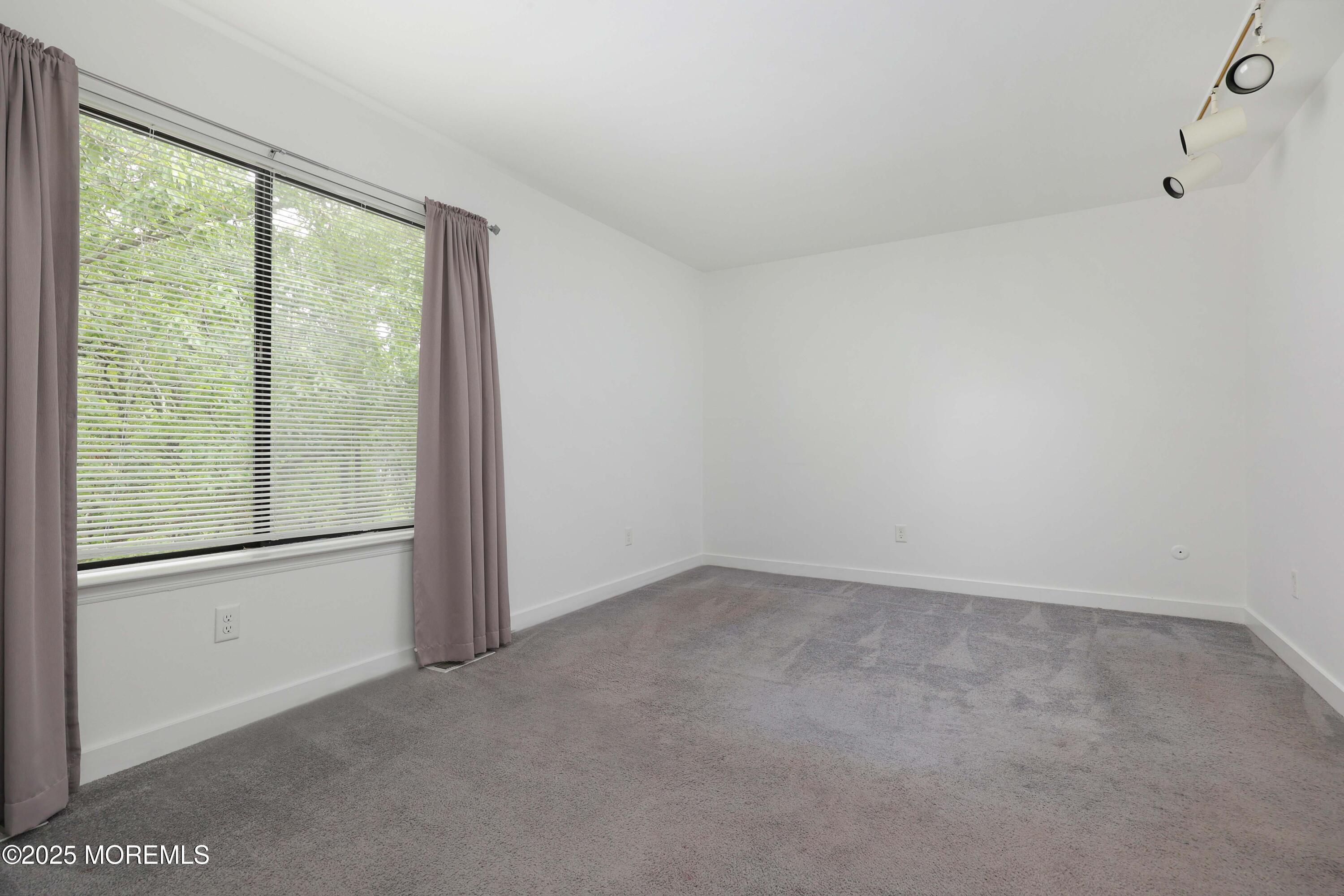 5 Swallow Lane 1000, Howell, NJ, 07731 image 17
