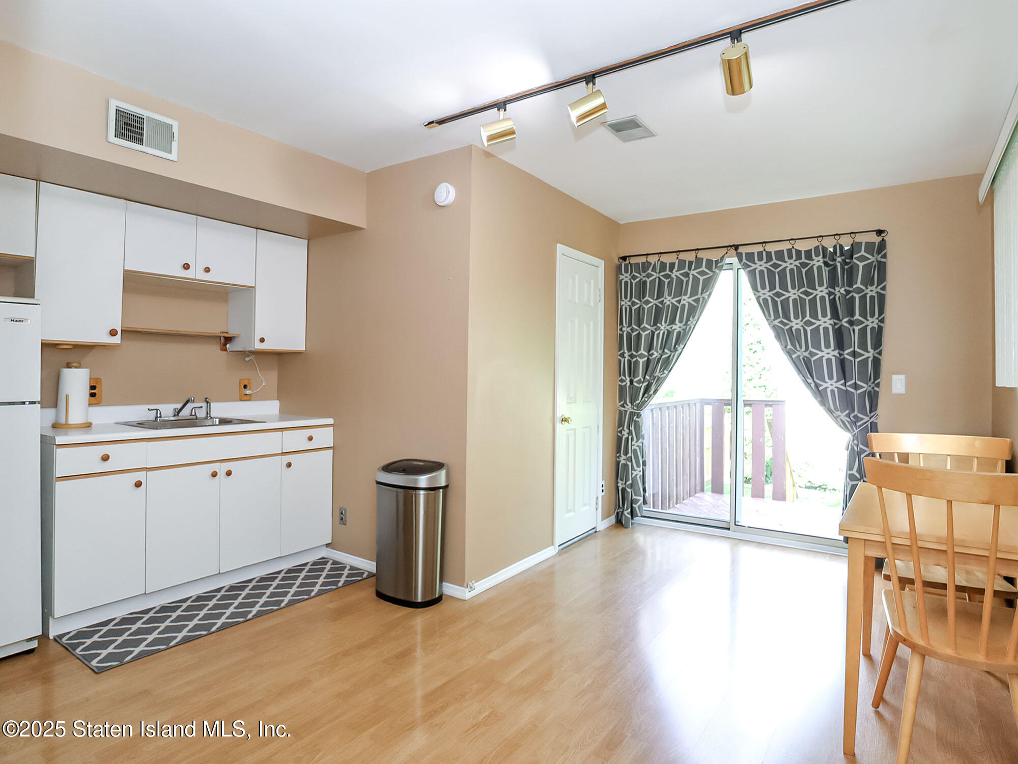 5 Greaves Avenue, Staten Island, NY, 10308 image 19