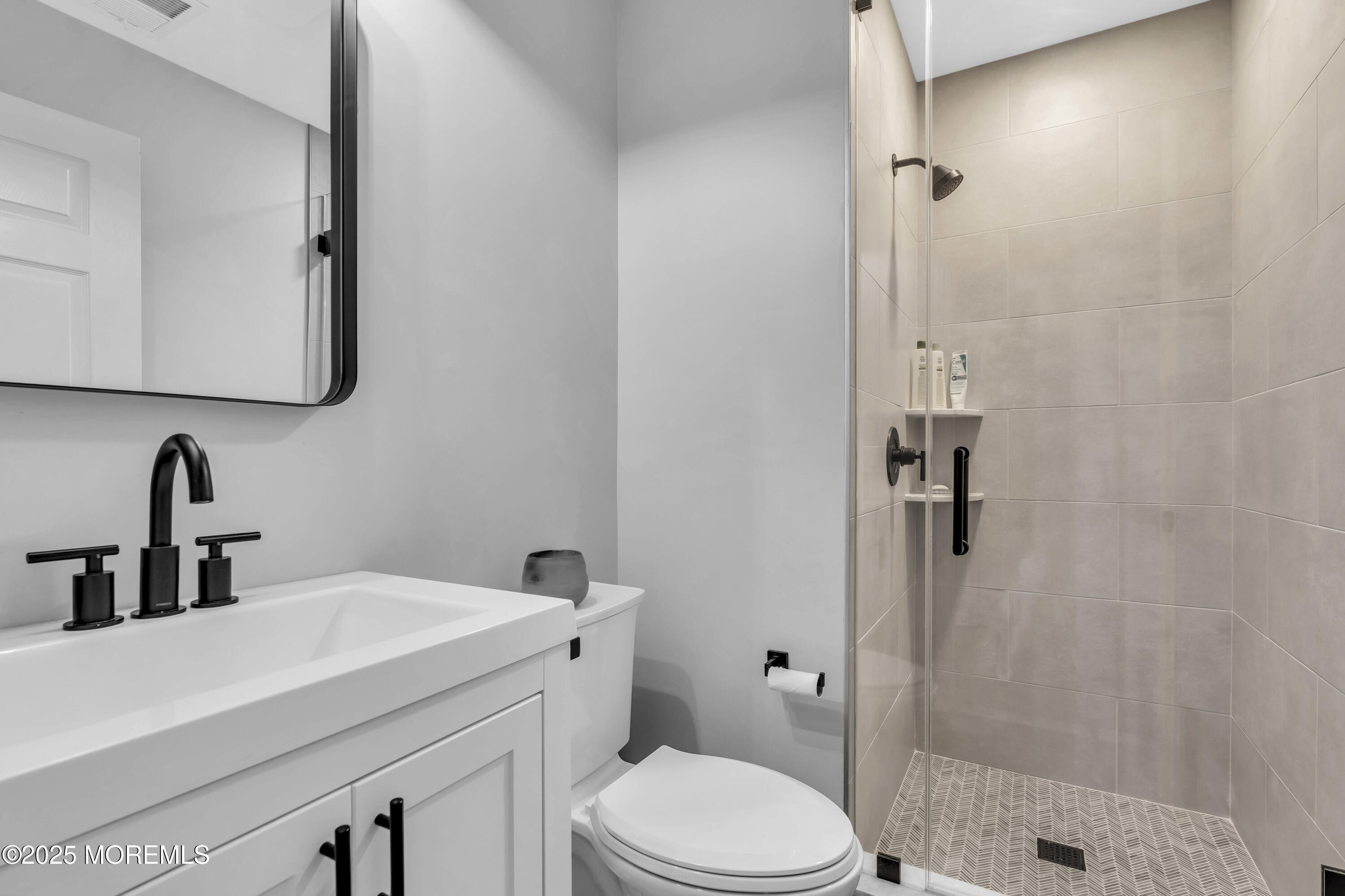 108 Drs James Parker Boulevard D8, Red Bank, NJ, 07701 image 8
