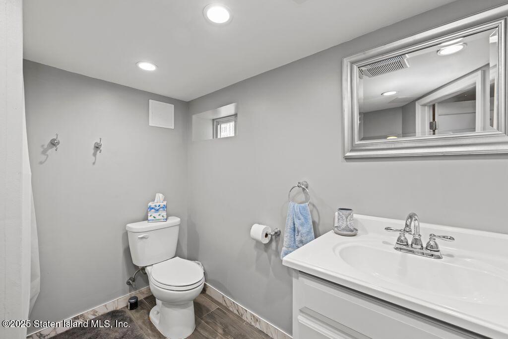 575 Bement Avenue, Staten Island, NY, 10310 image 24