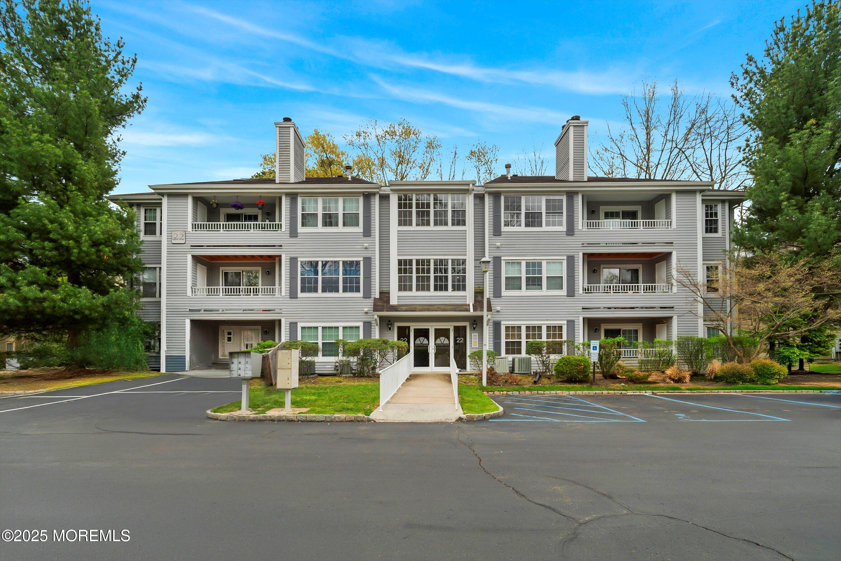 102 Raintree Court 102 Image 2