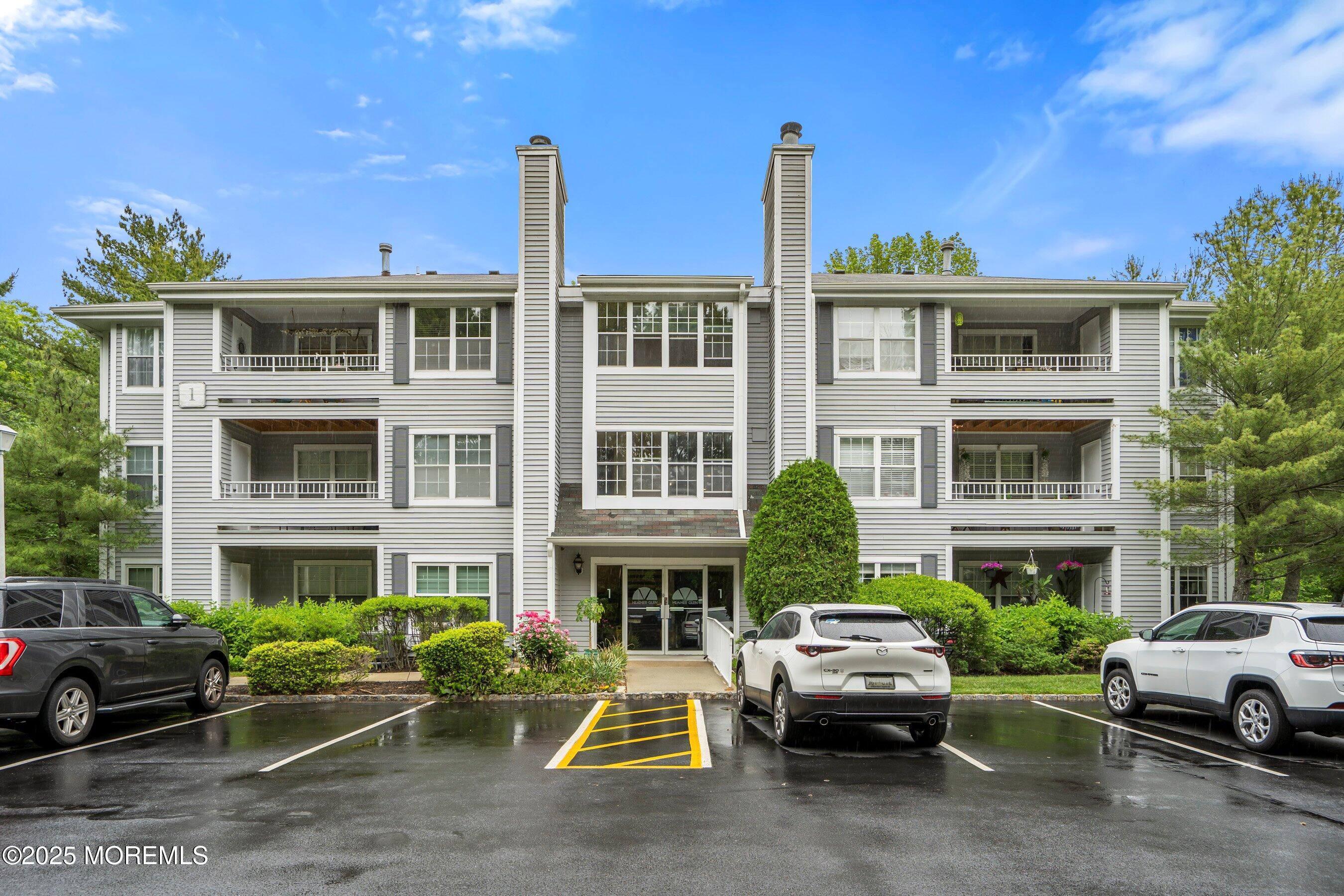 102 Raintree Court 102 Image 1