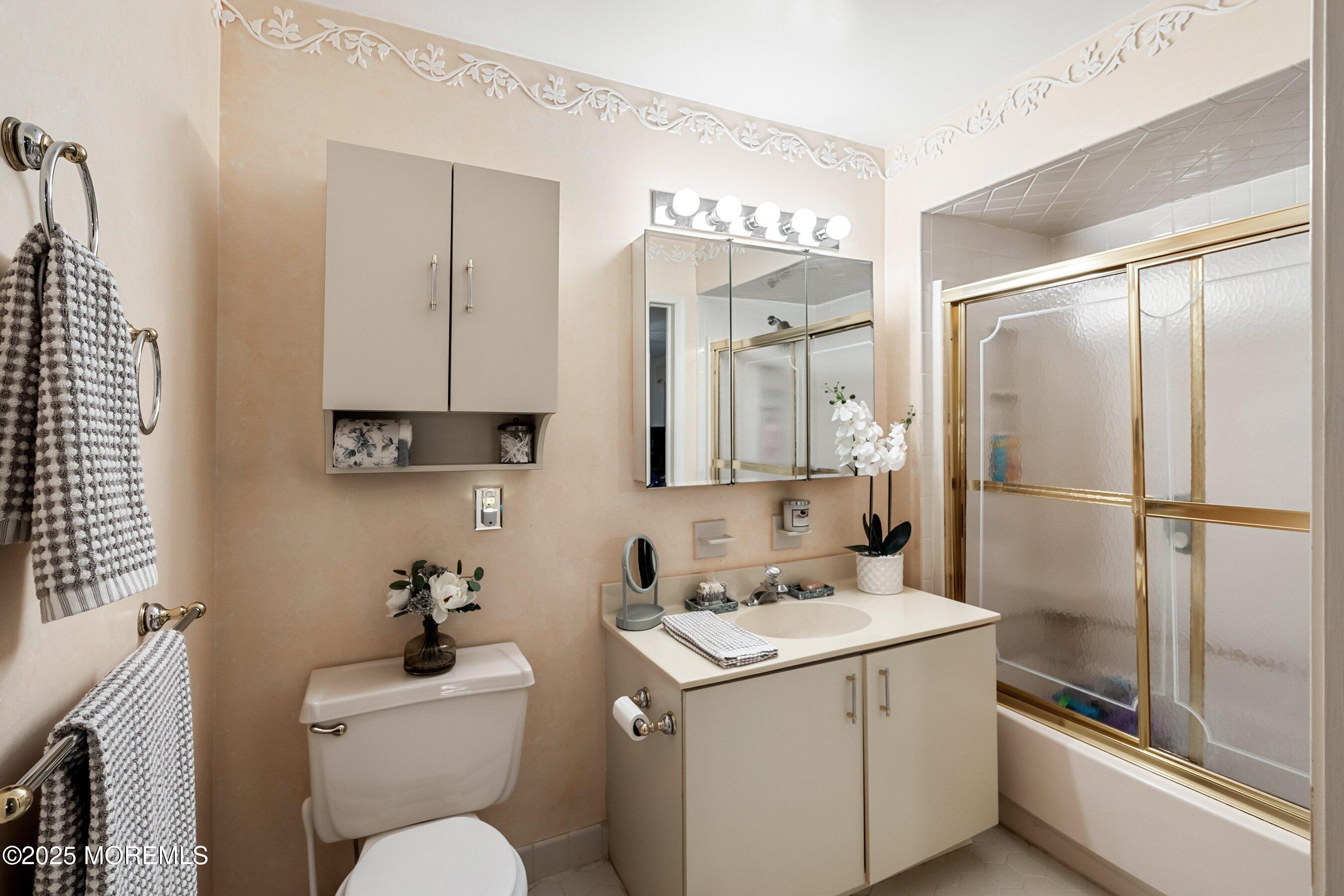 102 Raintree Court 102, Helmetta, NJ, 08828 image 18