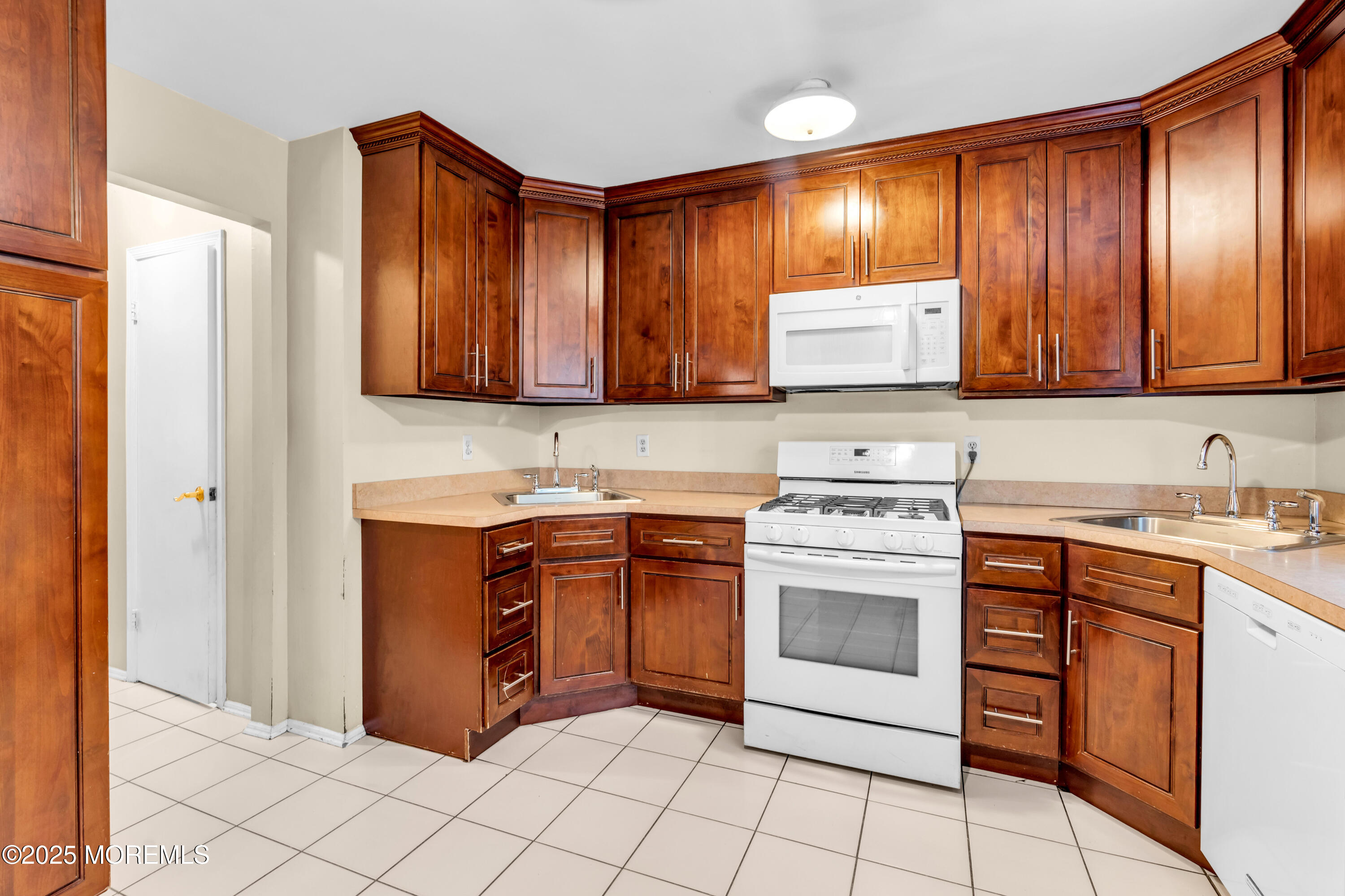20 Lone Star Lane, Manalapan, NJ, 07726 image 10