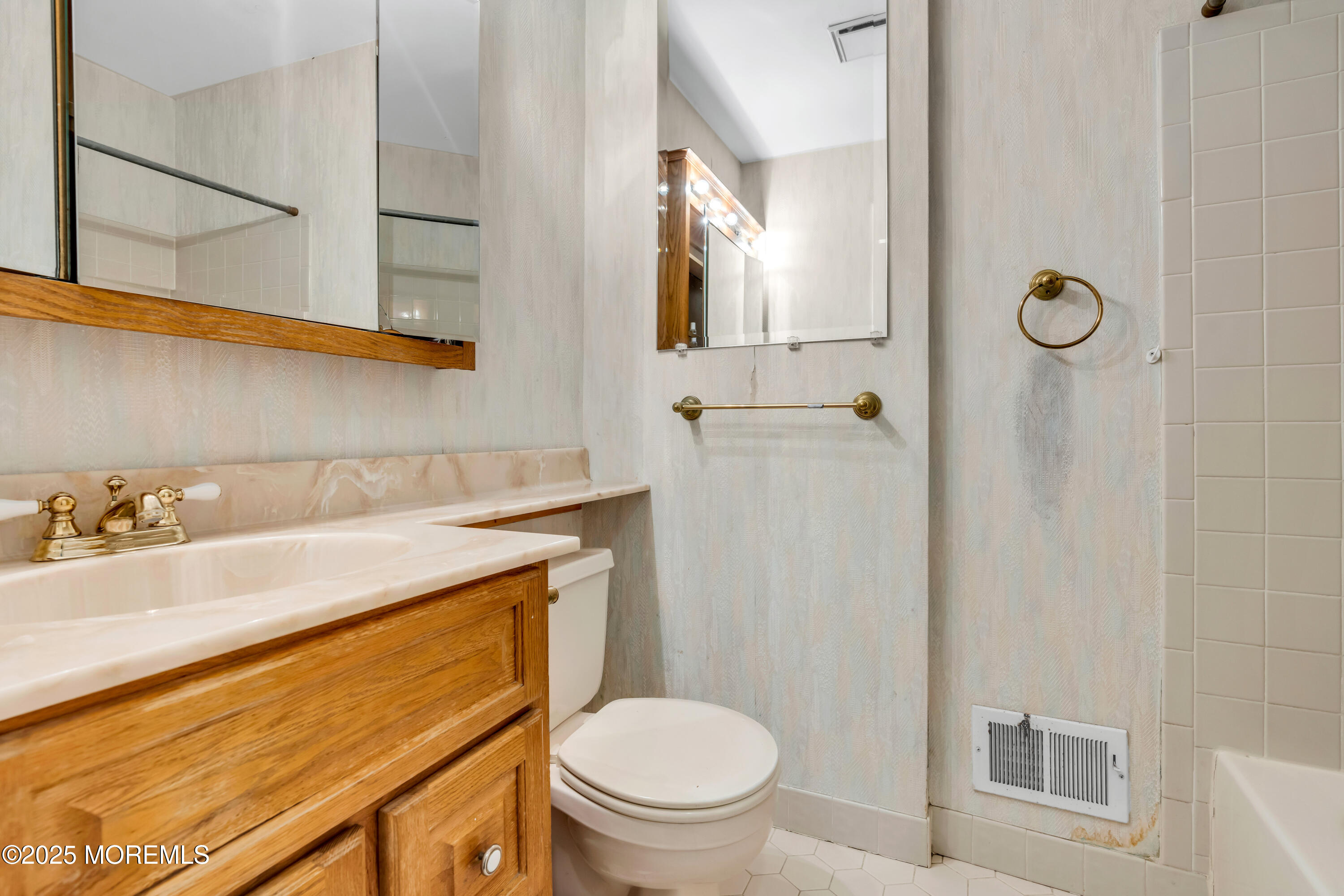 20 Lone Star Lane, Manalapan, NJ, 07726 image 17