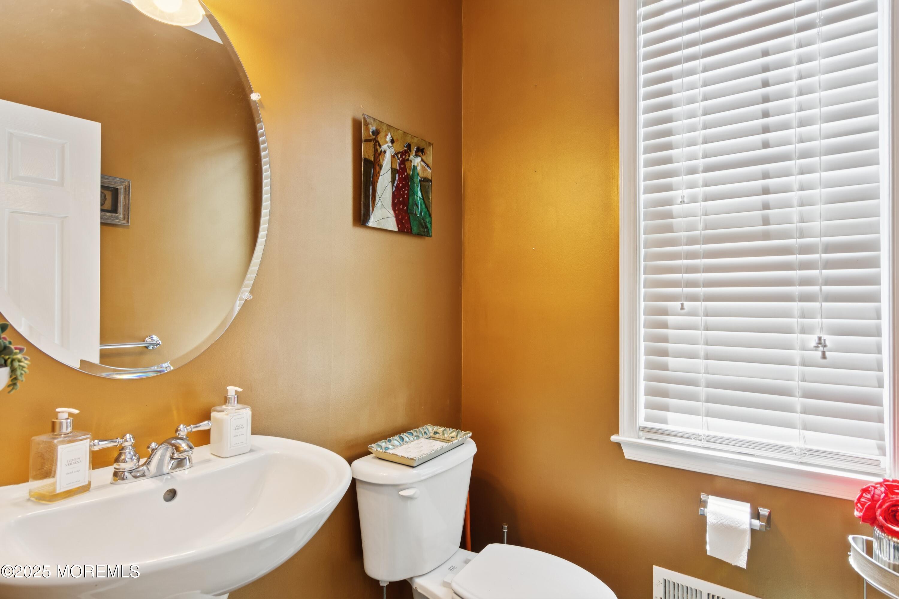 43 S Shore Drive, South Amboy, NJ, 08878 image 9