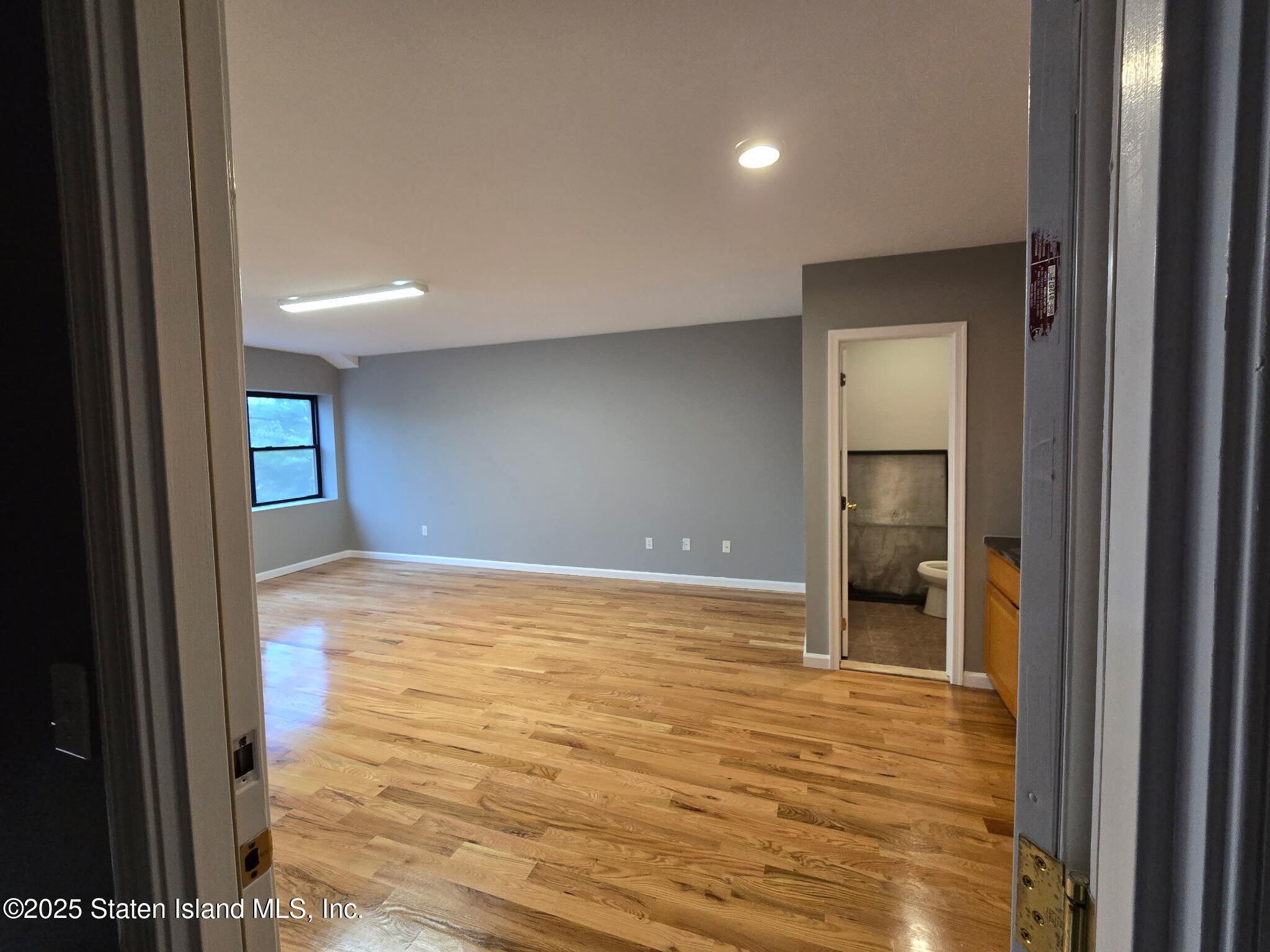 307 Sand Lane Image 2