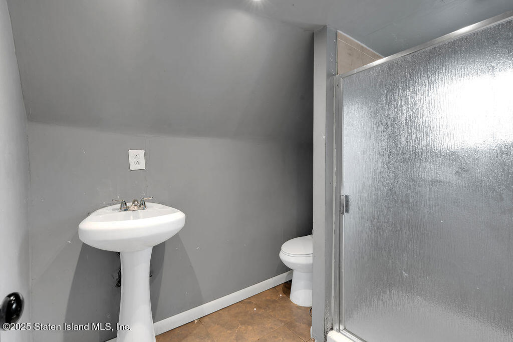 135 Highview Avenue, Staten Island, NY, 10301 image 20