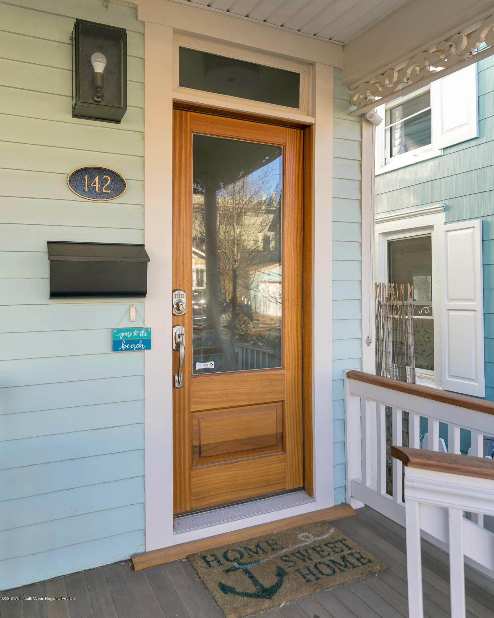 142 Heck Avenue Image 4