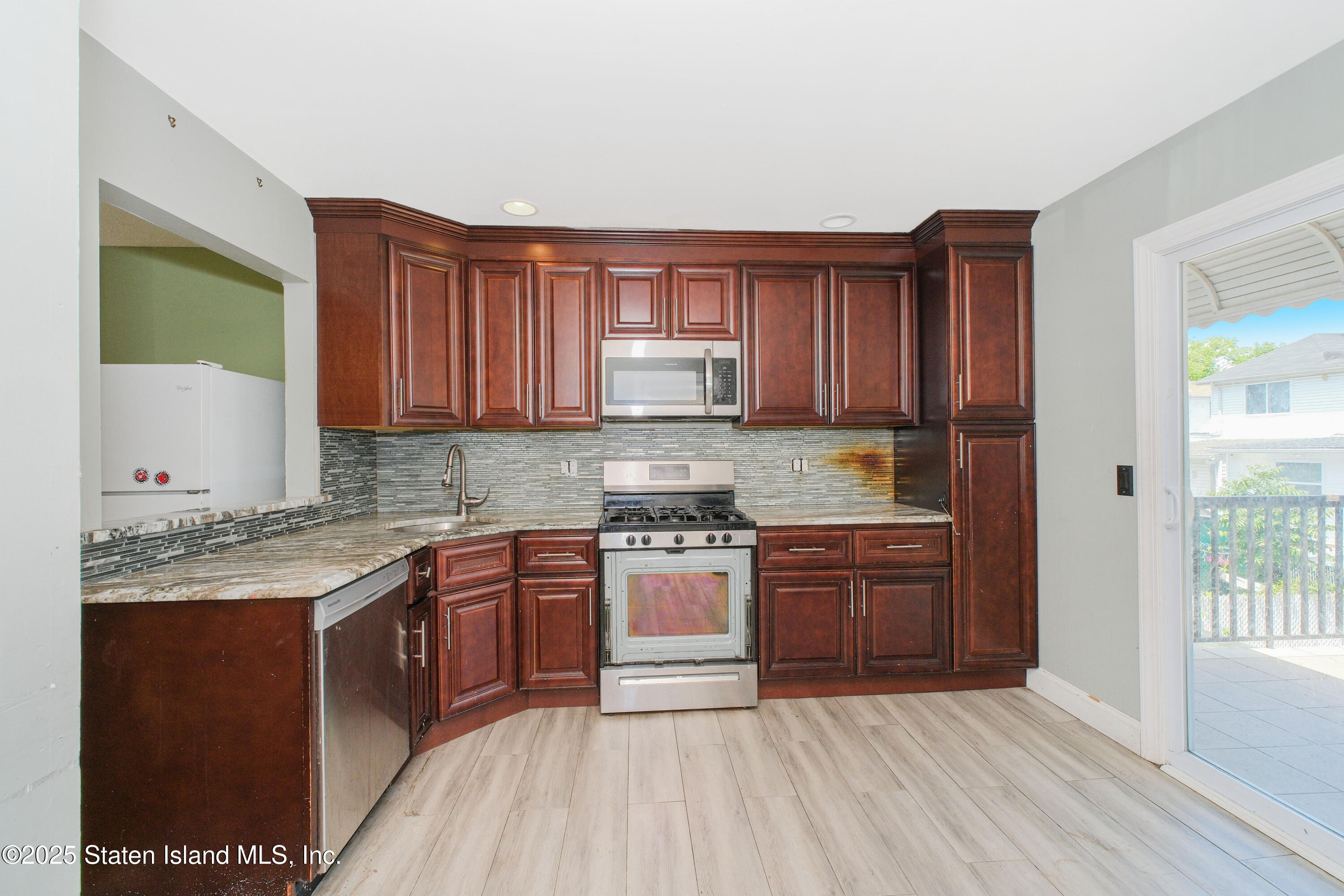 293 Wingham Street, Staten Island, NY, 10305 image 13