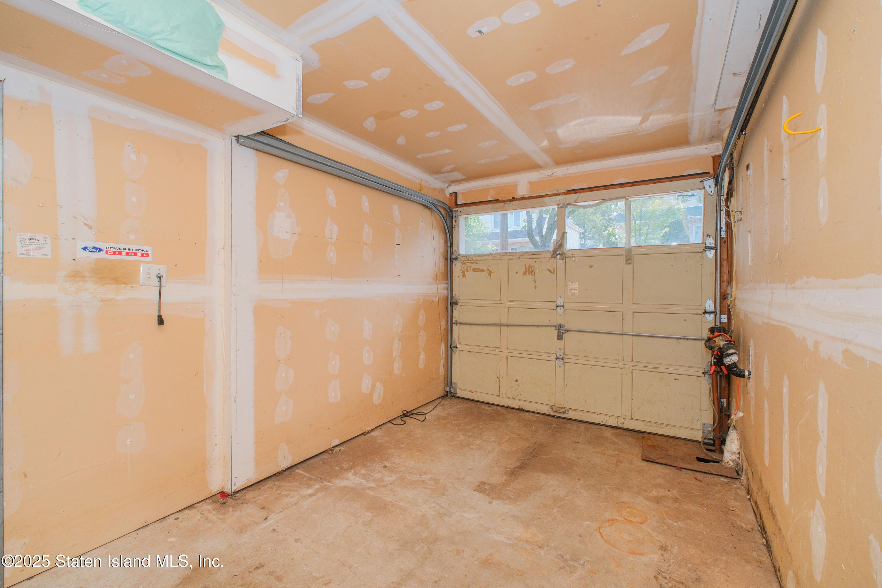 293 Wingham Street, Staten Island, NY, 10305 image 25