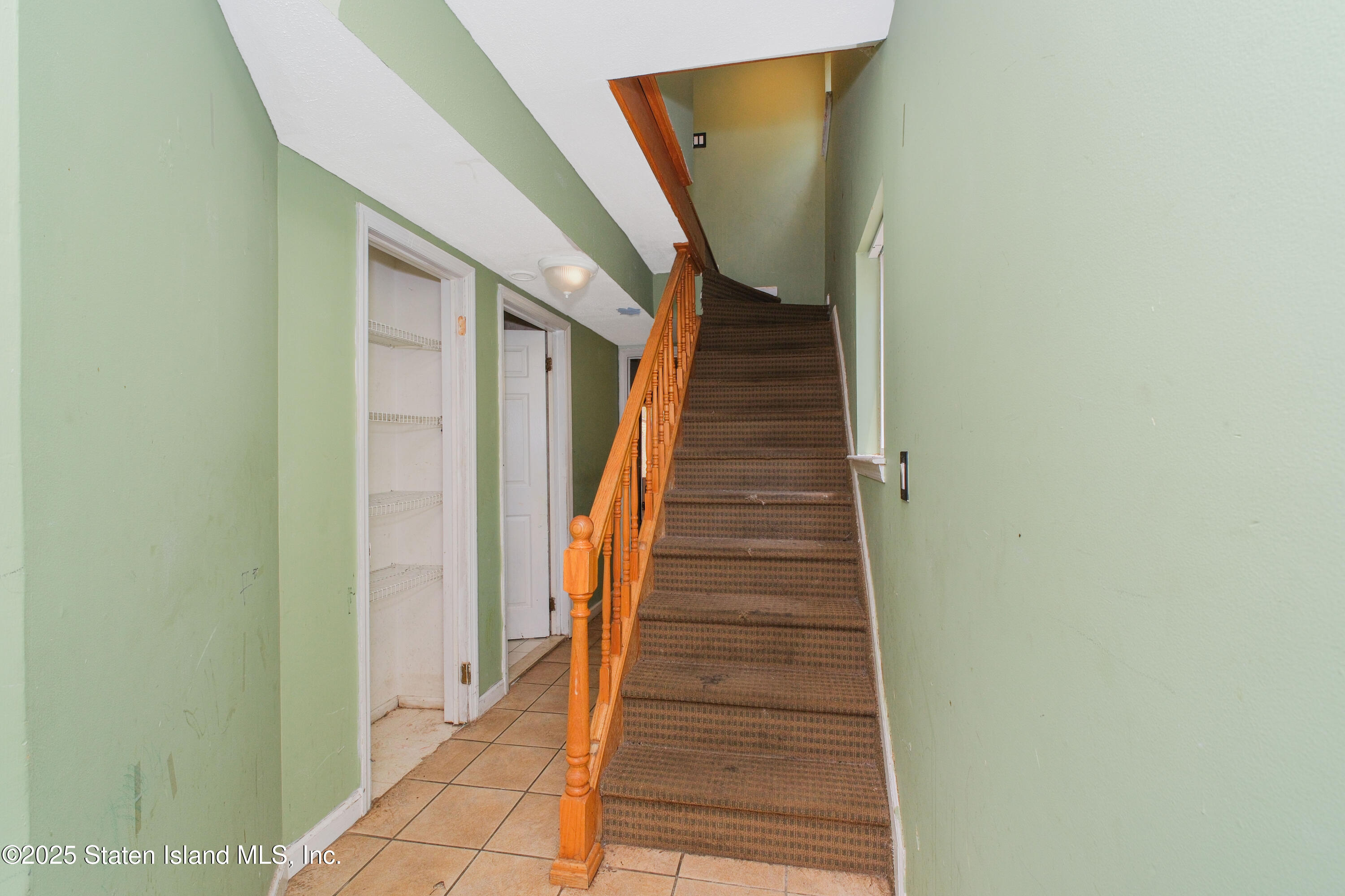 293 Wingham Street Image 4