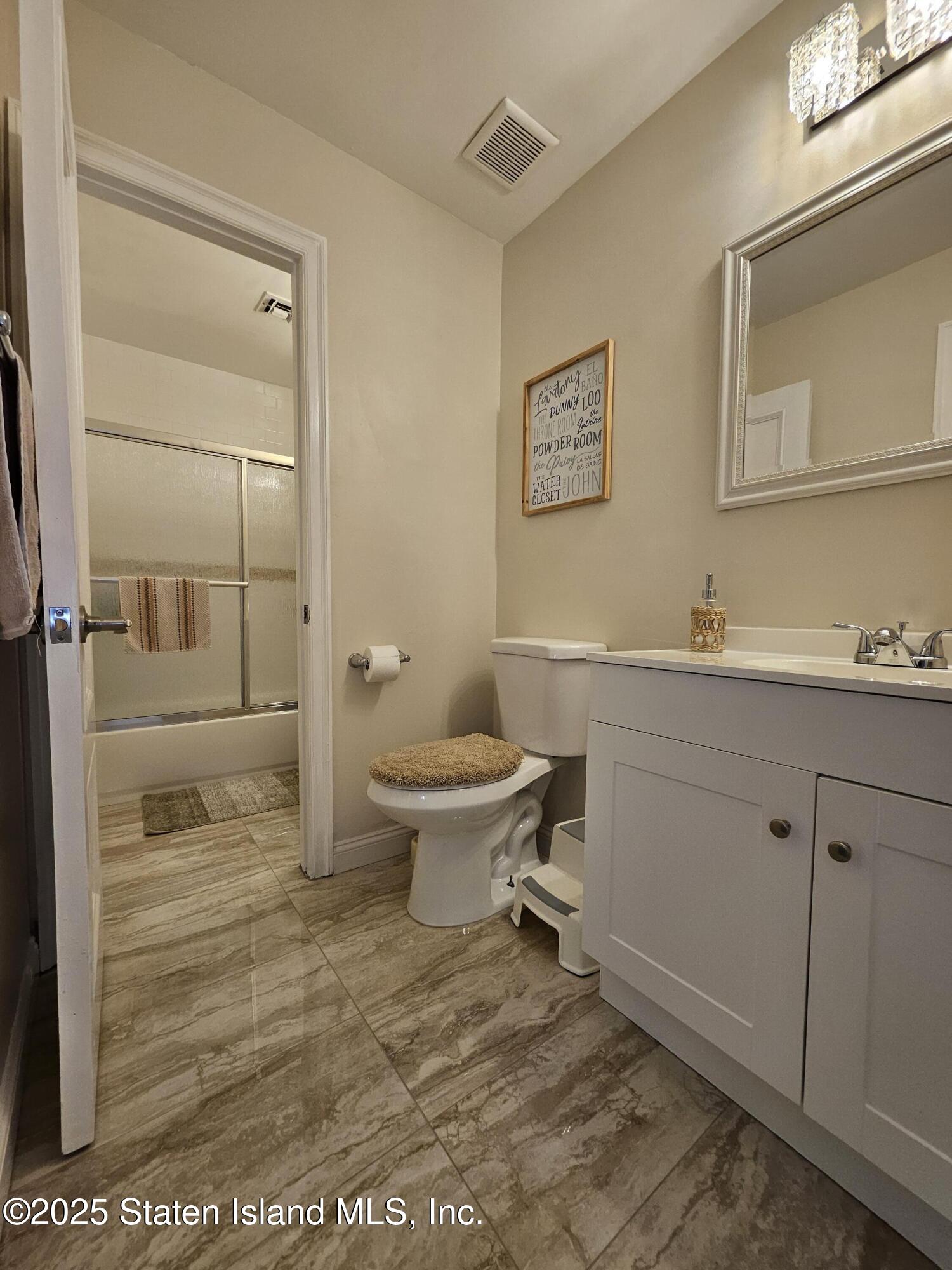221 Pond Way A, Staten Island, NY, 10303 image 13