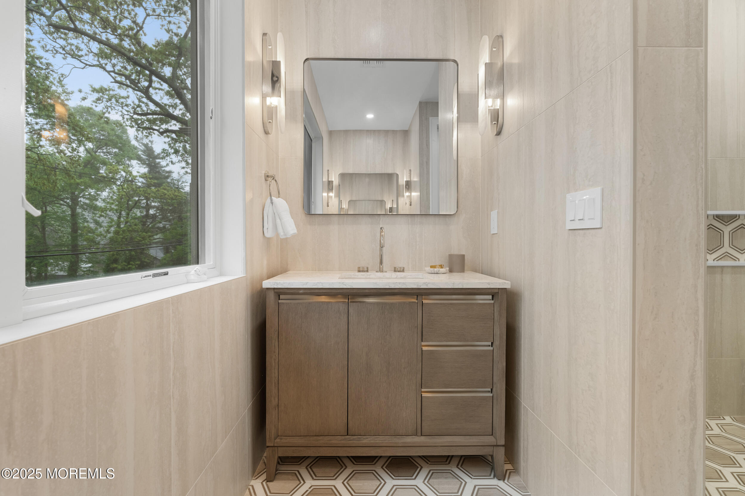 428 Wells Avenue, Oakhurst, NJ, 07755 image 28