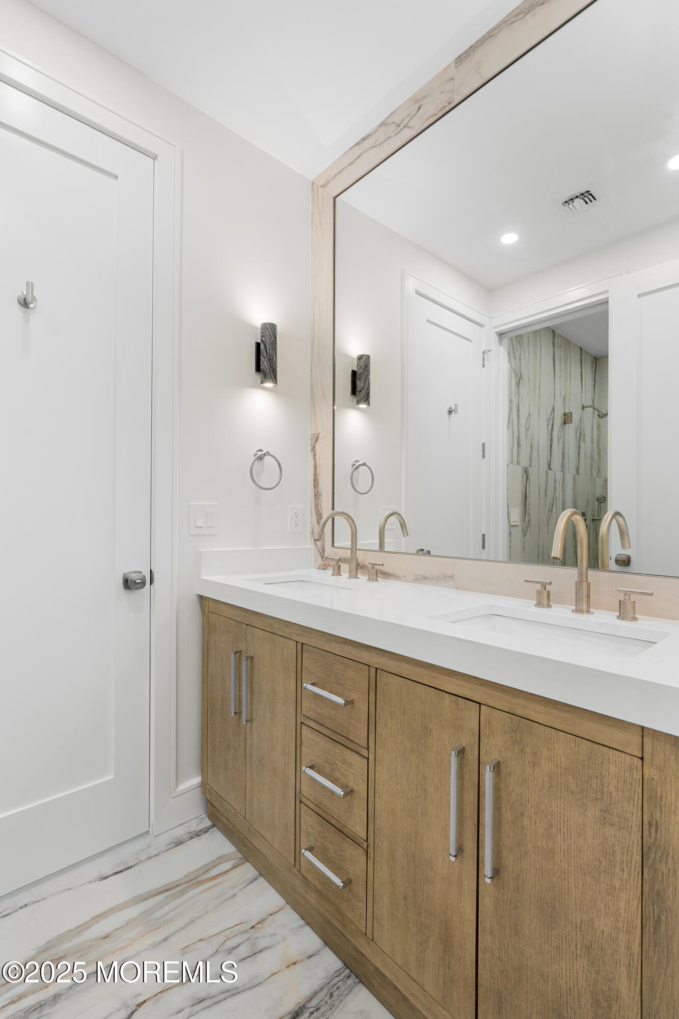 428 Wells Avenue, Oakhurst, NJ, 07755 image 32