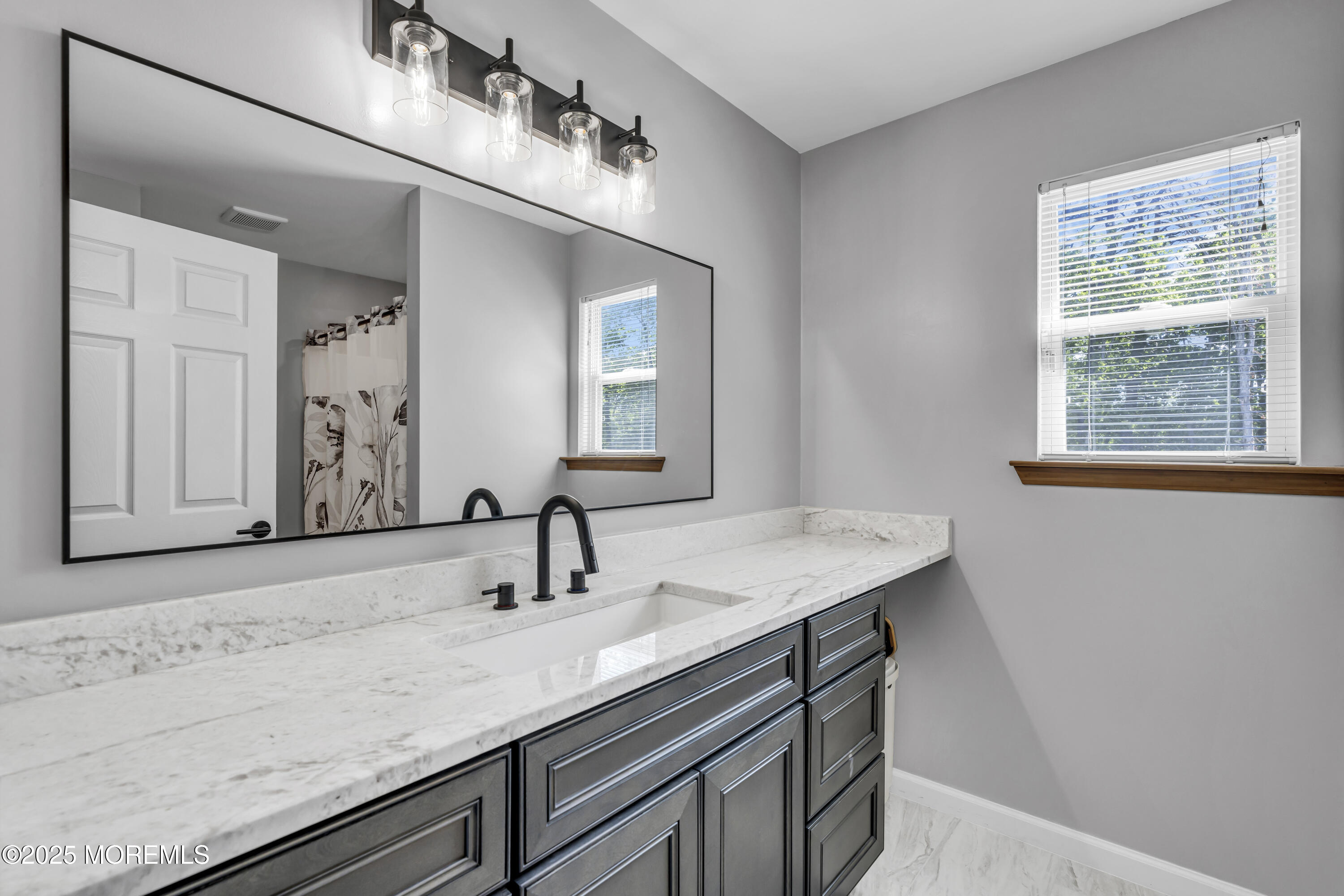303 Wellington Court, Jackson, NJ, 08527 image 32