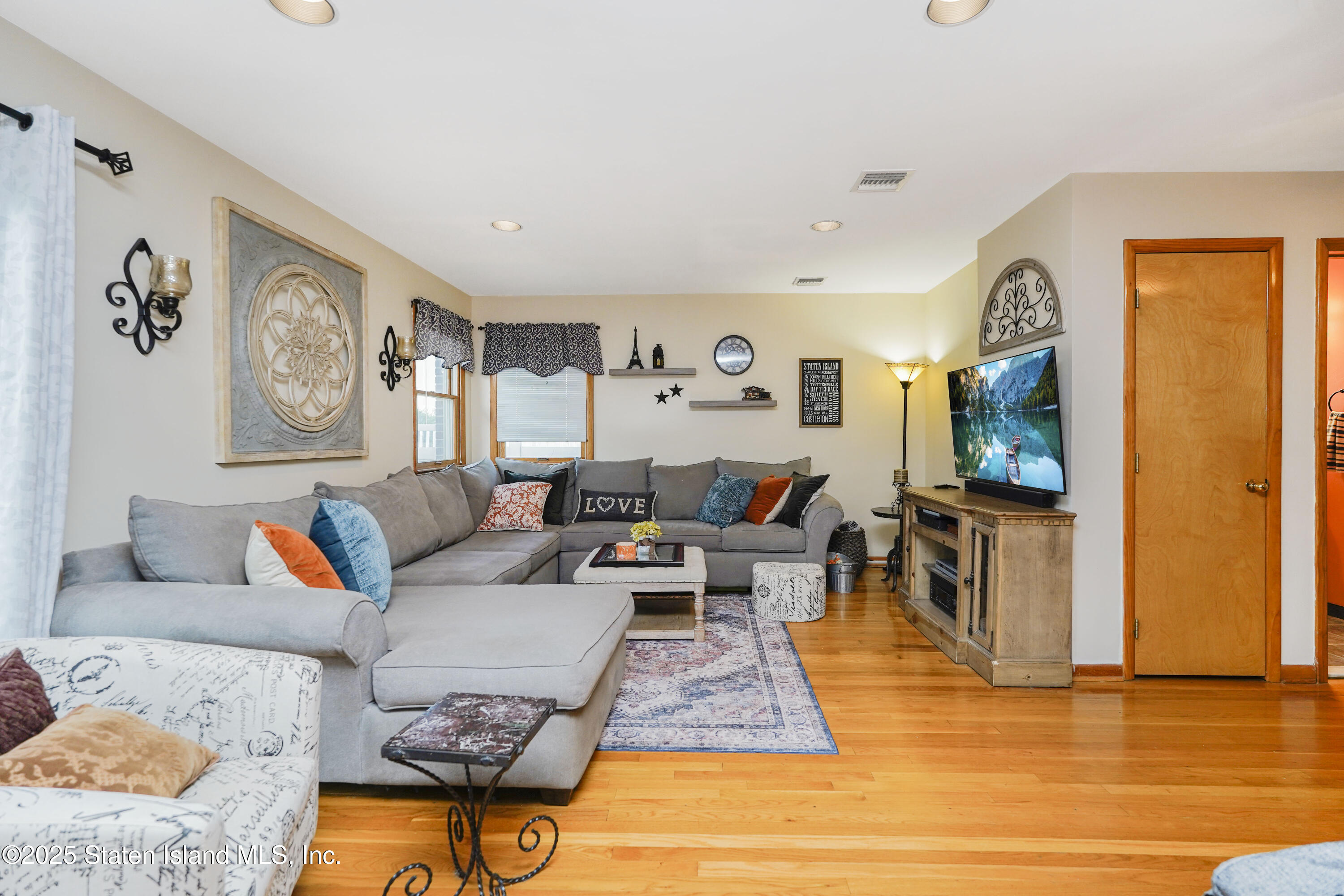 11 Rochelle Street, Staten Island, NY, 10304 image 10