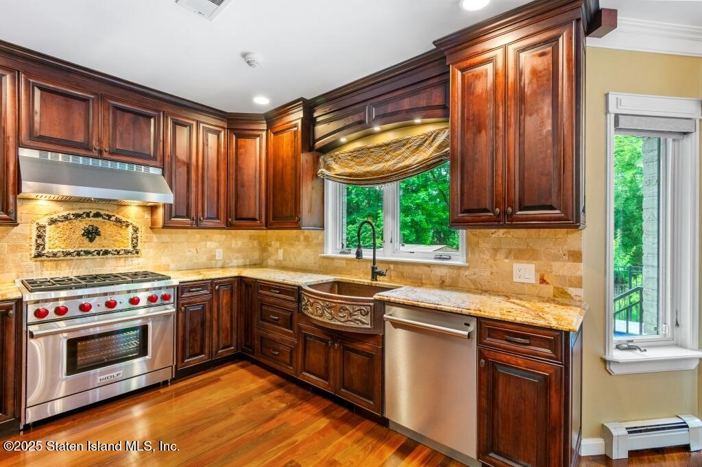 476 Hargold Avenue, Staten Island, NY, 10309 image 9