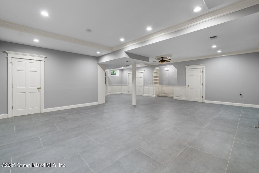 476 Hargold Avenue, Staten Island, NY, 10309 image 16