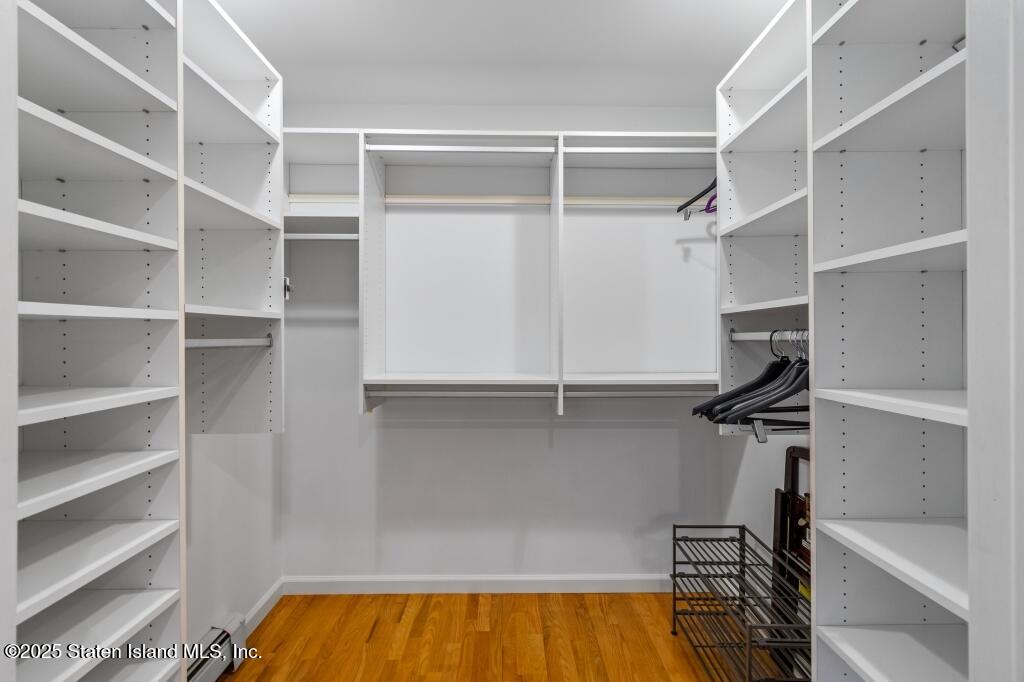 476 Hargold Avenue, Staten Island, NY, 10309 image 25