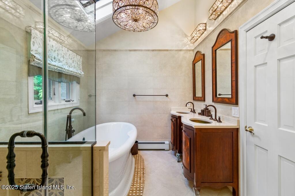 476 Hargold Avenue, Staten Island, NY, 10309 image 27