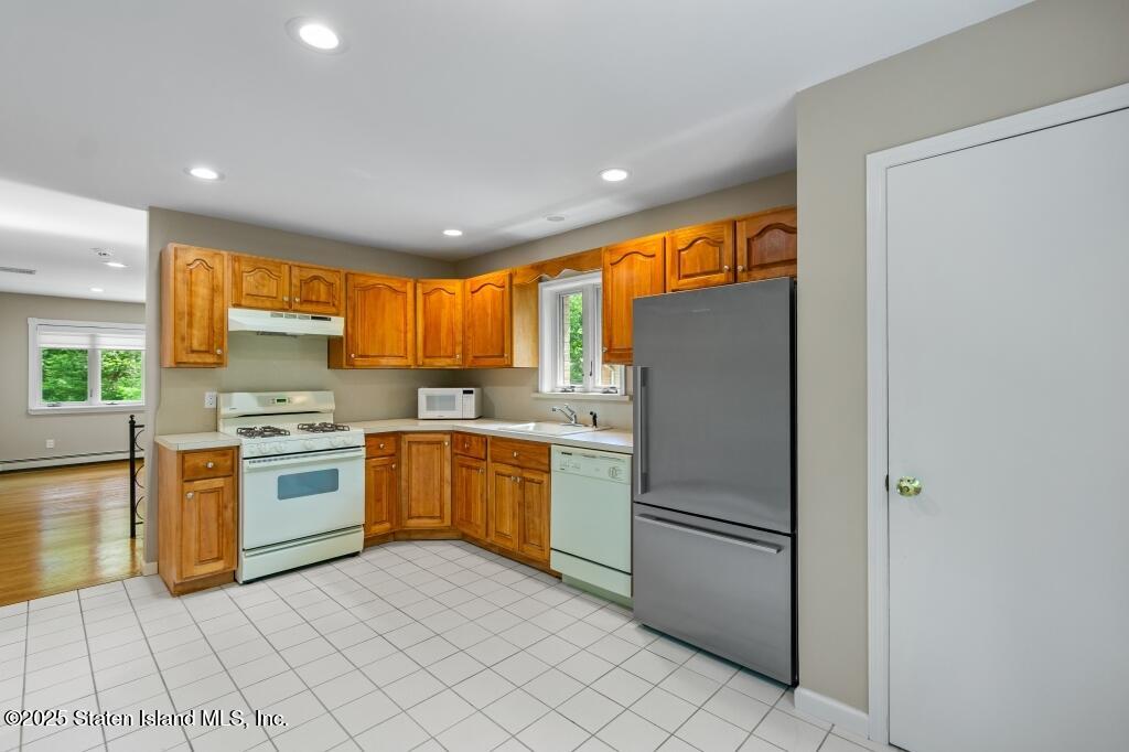 476 Hargold Avenue, Staten Island, NY, 10309 image 30