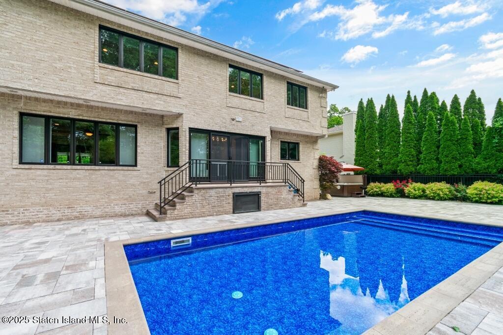 476 Hargold Avenue, Staten Island, NY, 10309 image 32