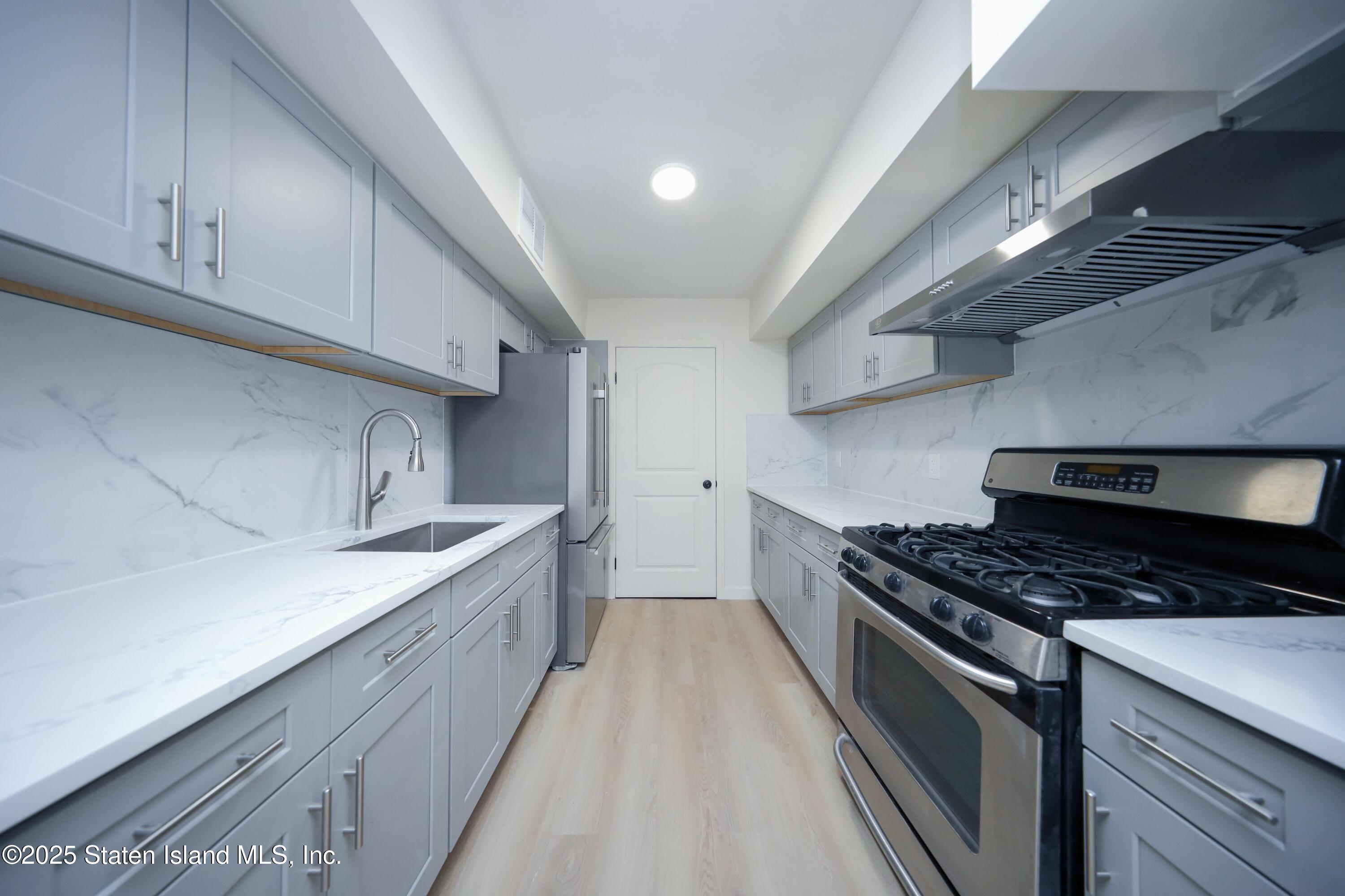 190 Pierce Street A, Staten Island, NY, 10304 image 6