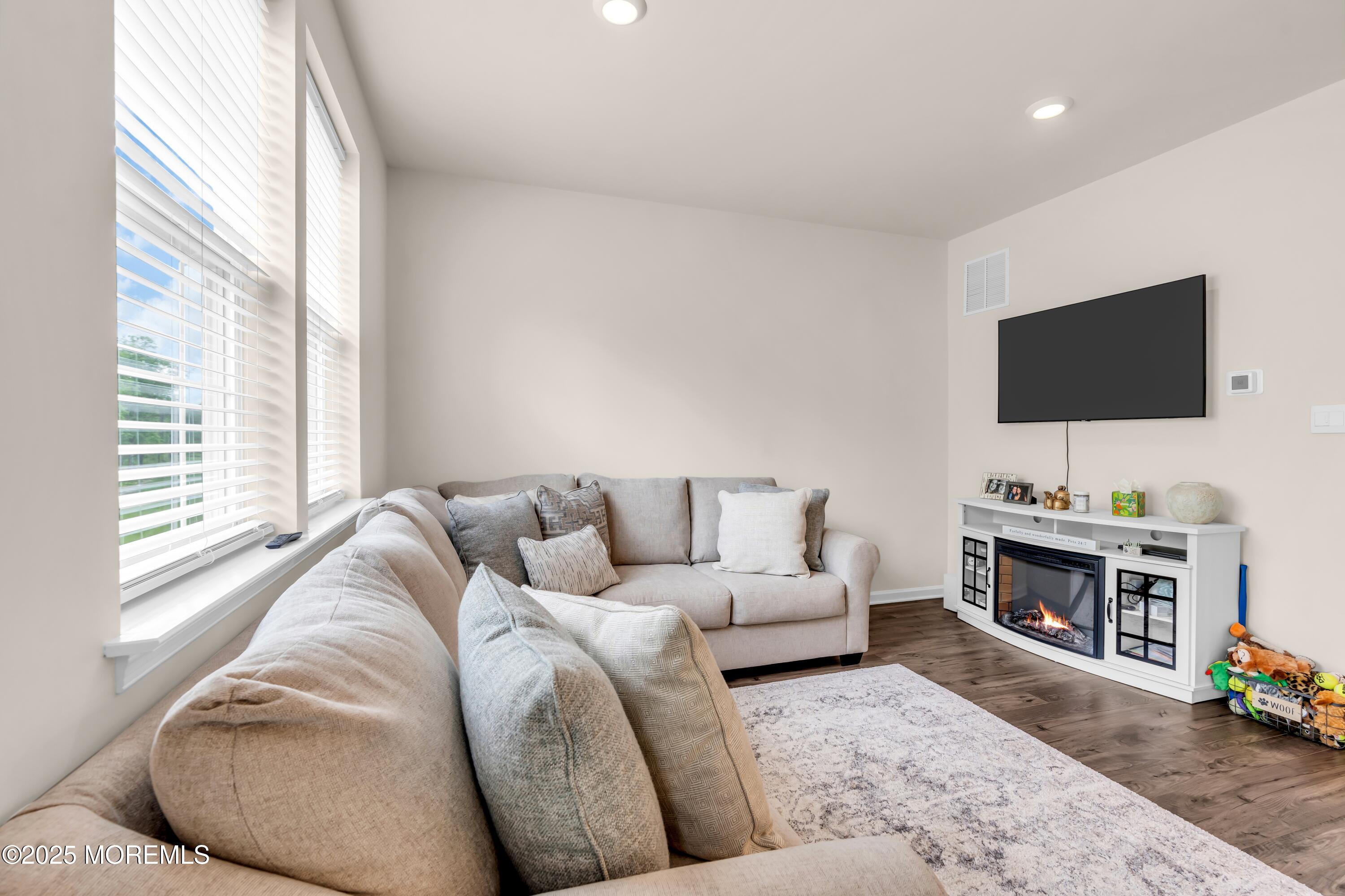 38 Mantoloking Drive, Jackson, NJ, 08527 image 12