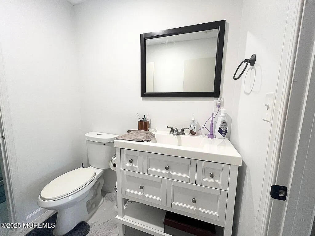 167 Frontier Way, Tinton Falls, NJ, 07753 image 20