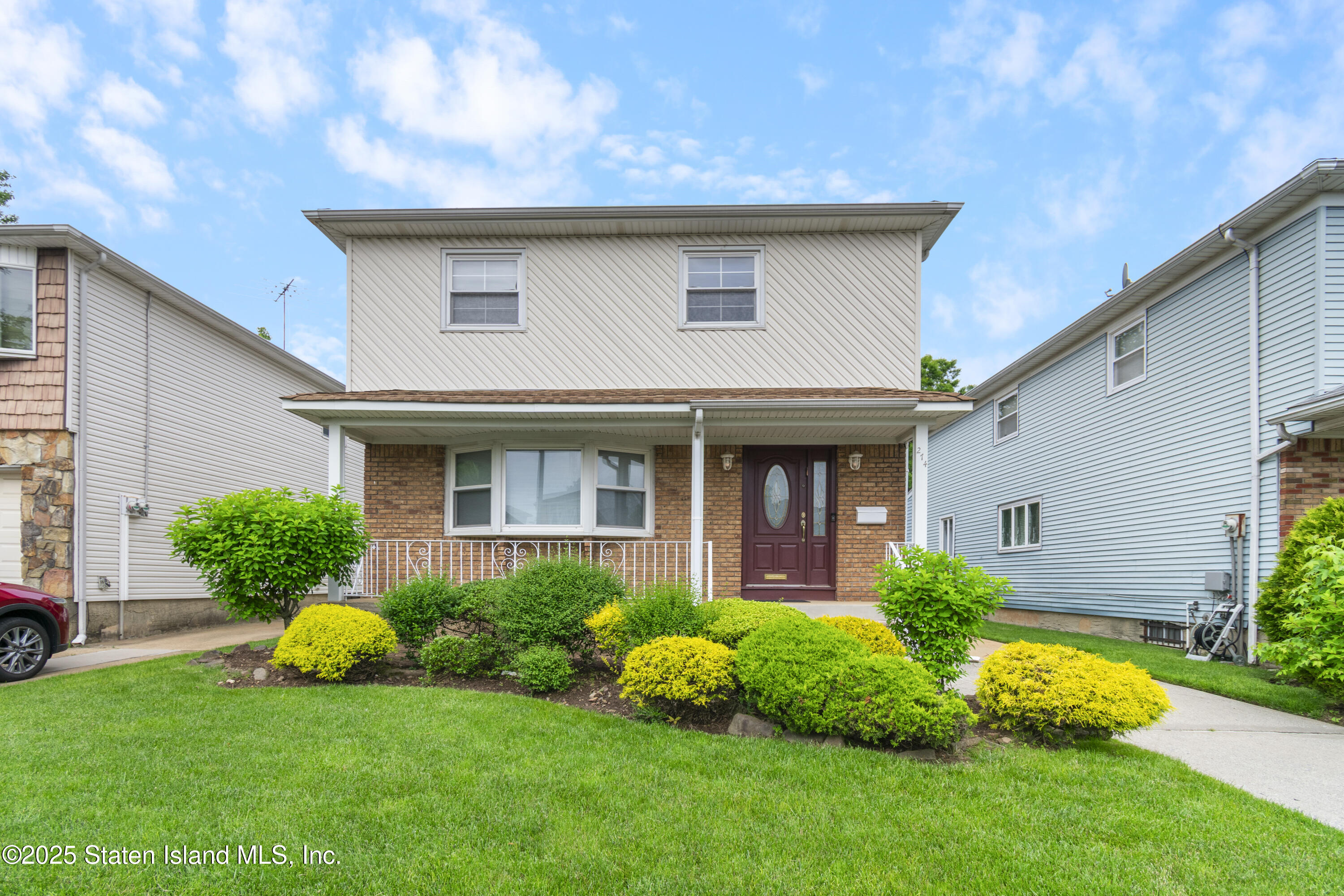 274 Crafton Avenue Image 1